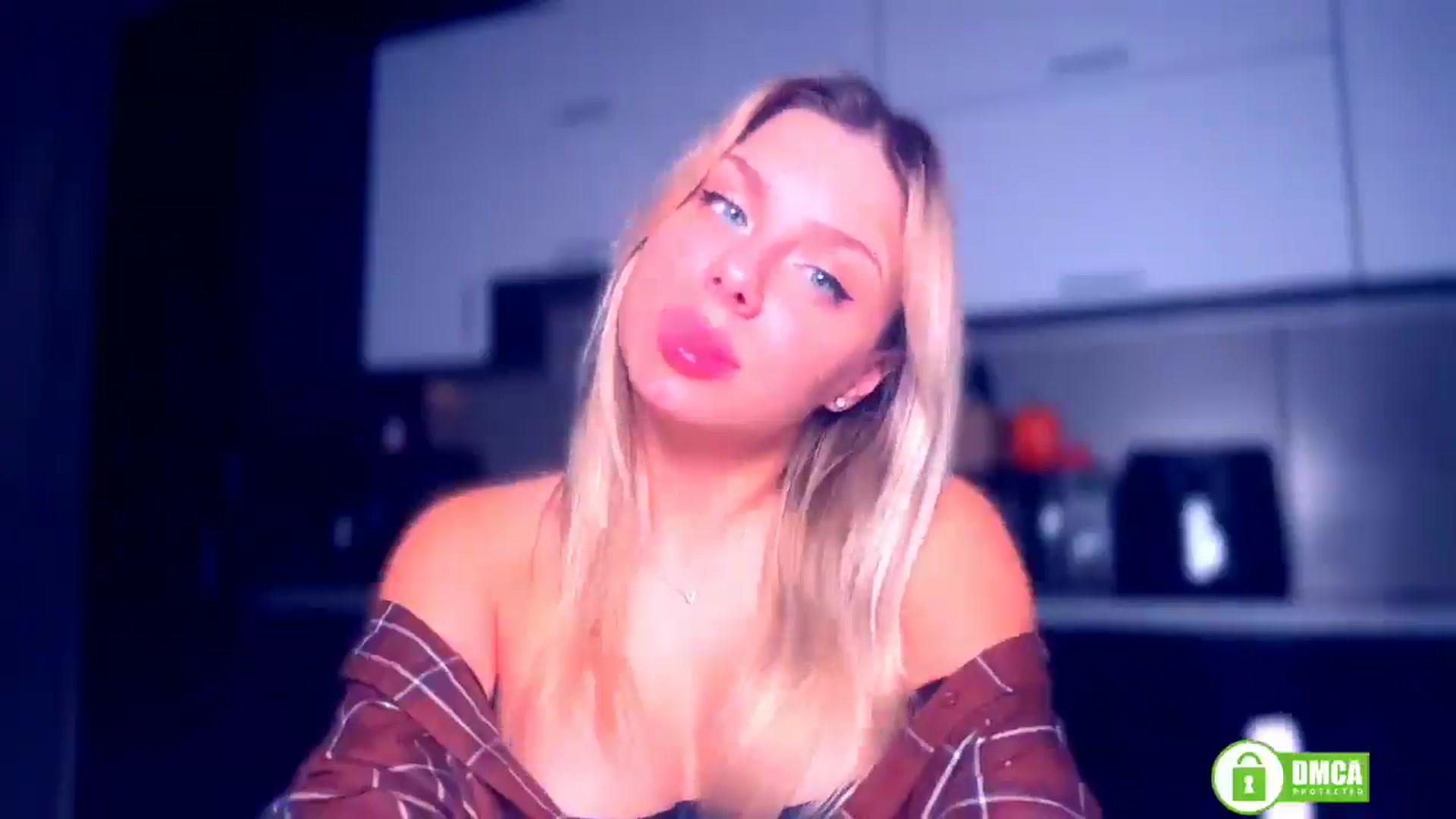 Gallery image thumbnail from TorySins's myfreecams stream on, 11/15/2025, 13:37 image 8 of 20