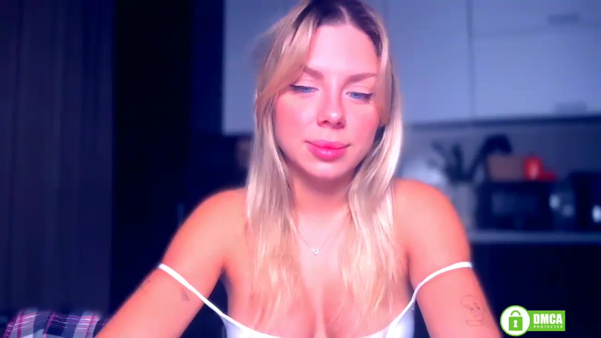 Gallery image thumbnail from TorySins's myfreecams stream on, 11/18/2025, 12:15 image 11 of 20