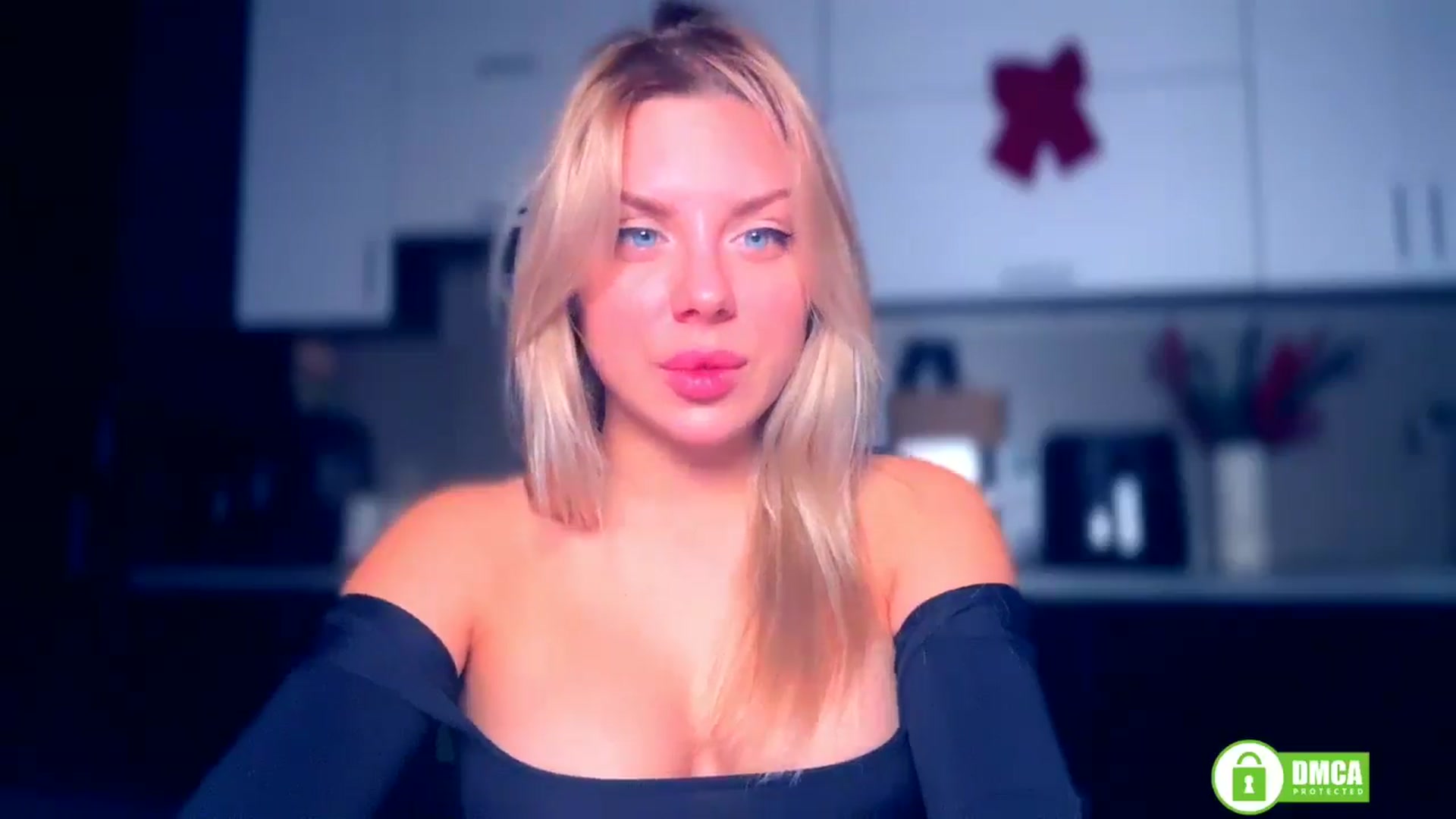 Gallery image thumbnail from TorySins's myfreecams stream on, 12/24/2025, 20:13 image 20 of 20