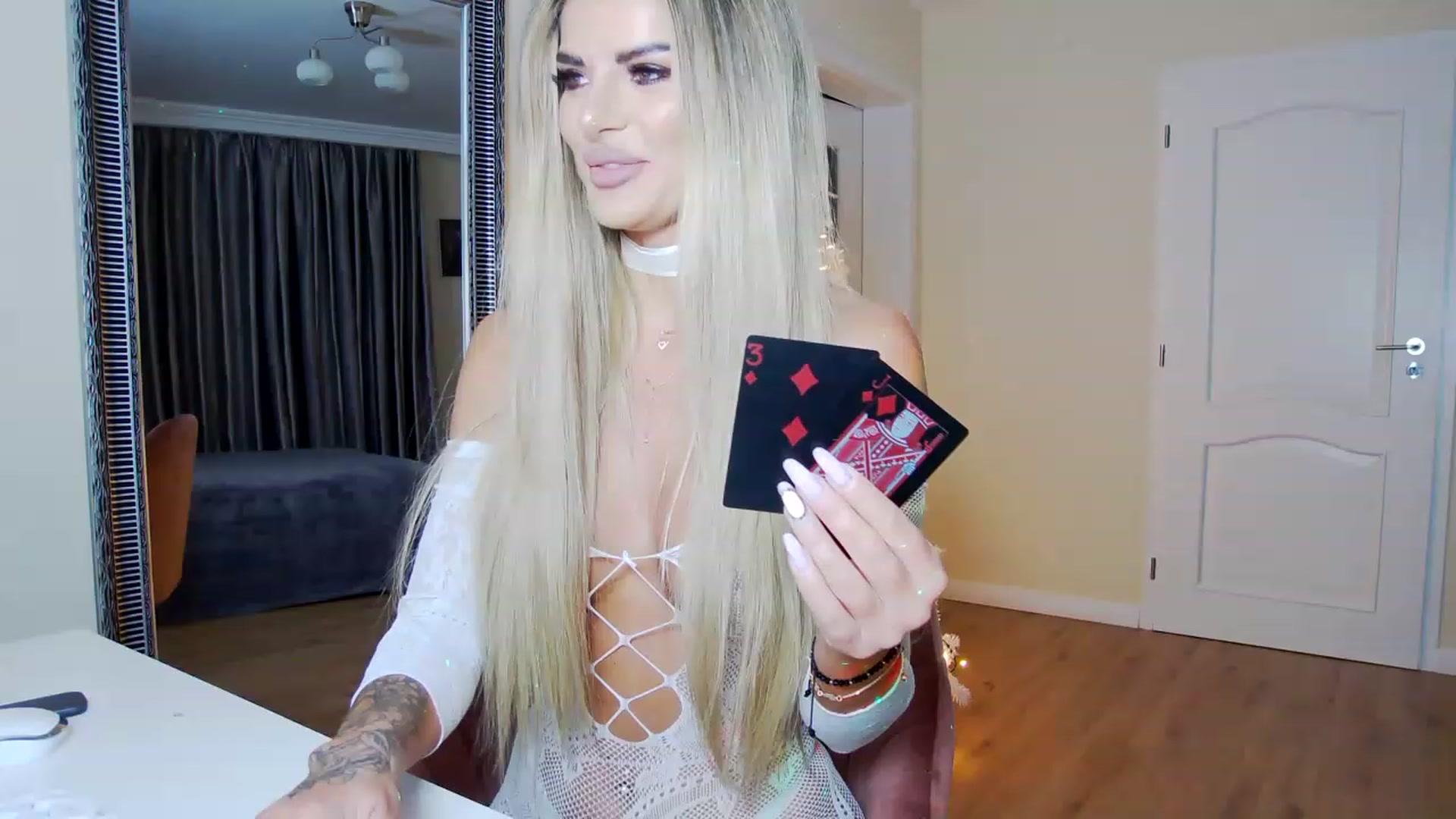 Gallery image thumbnail from TotalBella's myfreecams stream on, 12/03/2022, 21:23 image 1 of 20