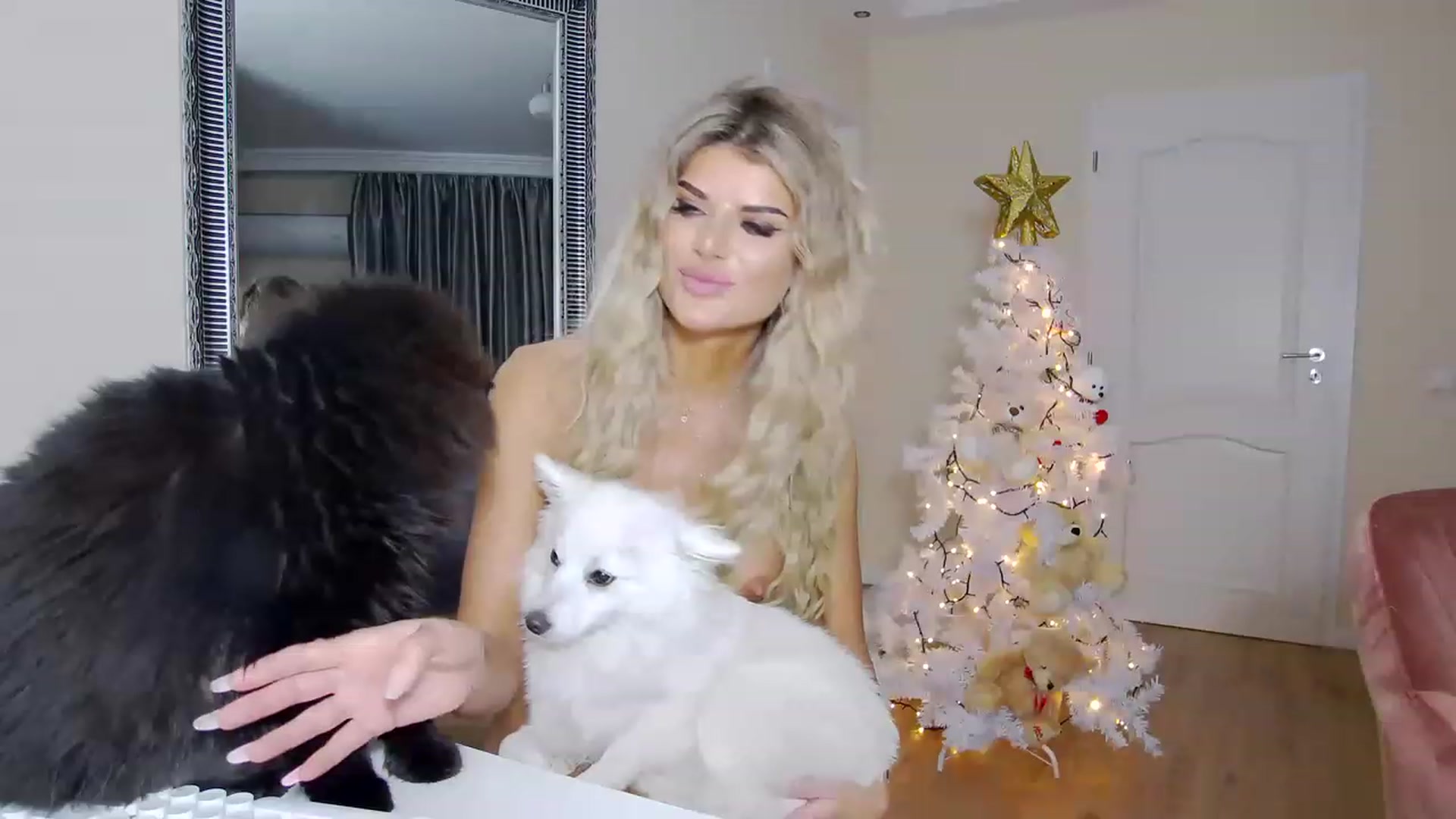 Gallery image thumbnail from TotalBella's myfreecams stream on, 12/19/2022, 02:47 image 20 of 20