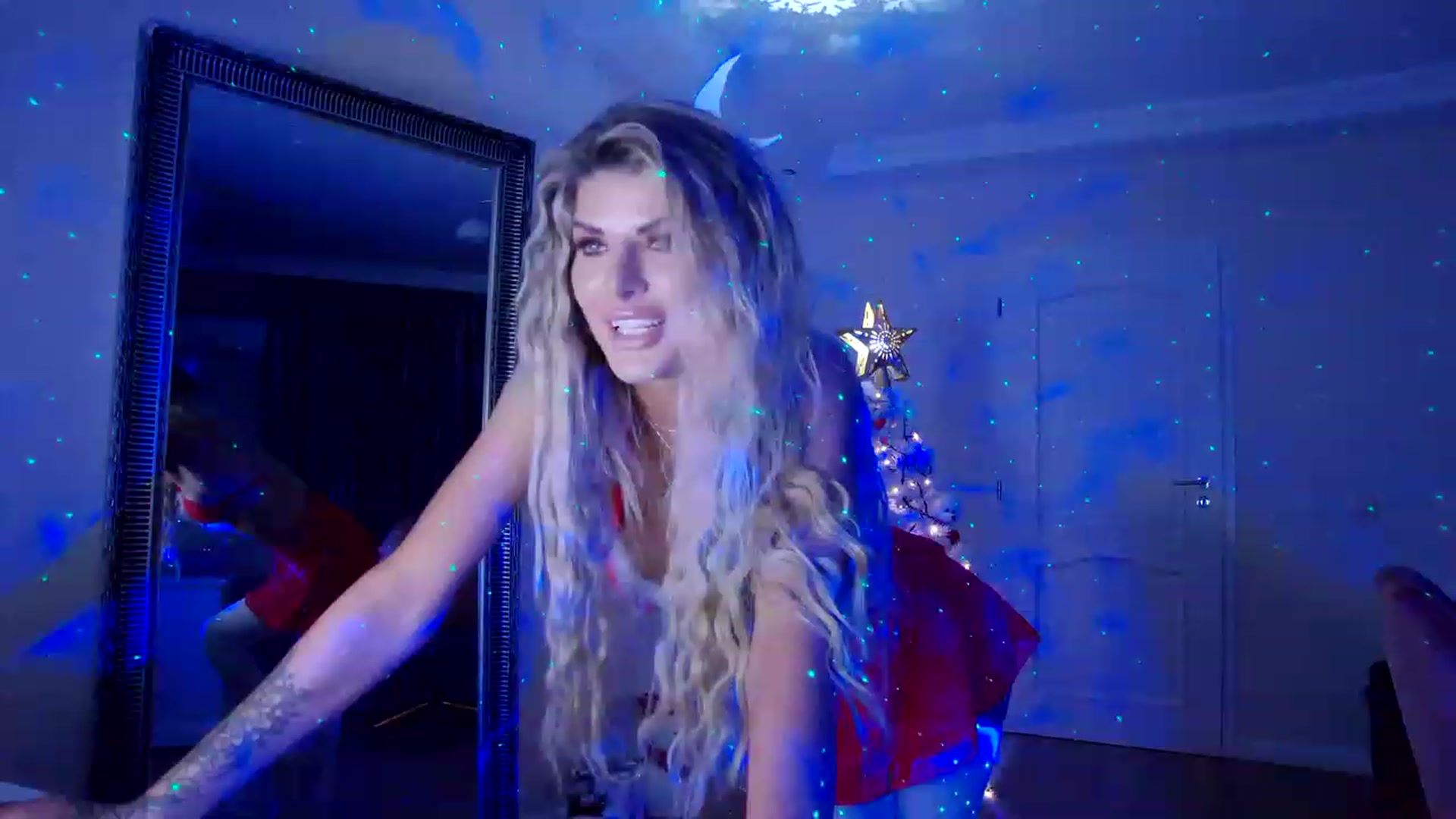 Gallery image thumbnail from TotalBella's myfreecams stream on, 12/20/2022, 24:05 image 2 of 20