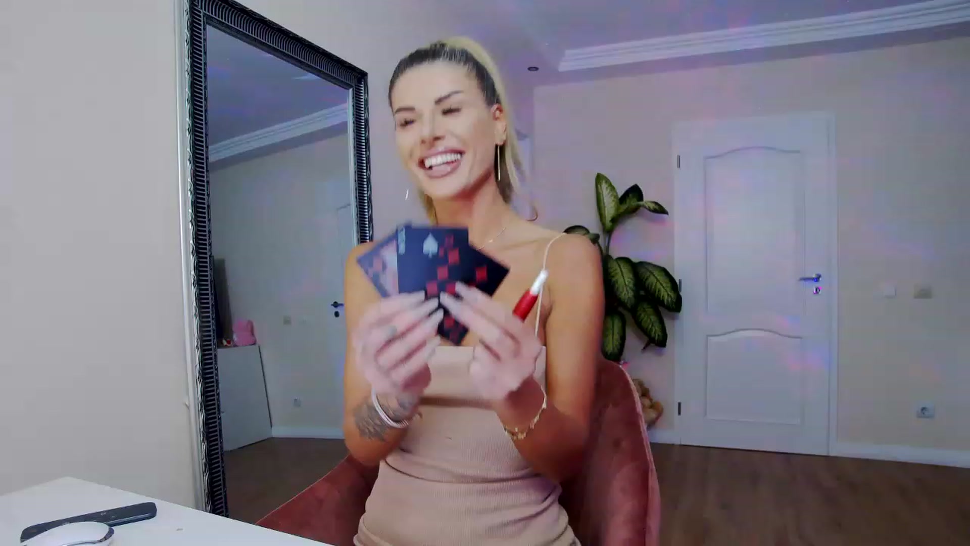 Gallery image thumbnail from TotalBella's myfreecams stream on, 01/30/2023, 22:48 image 5 of 20