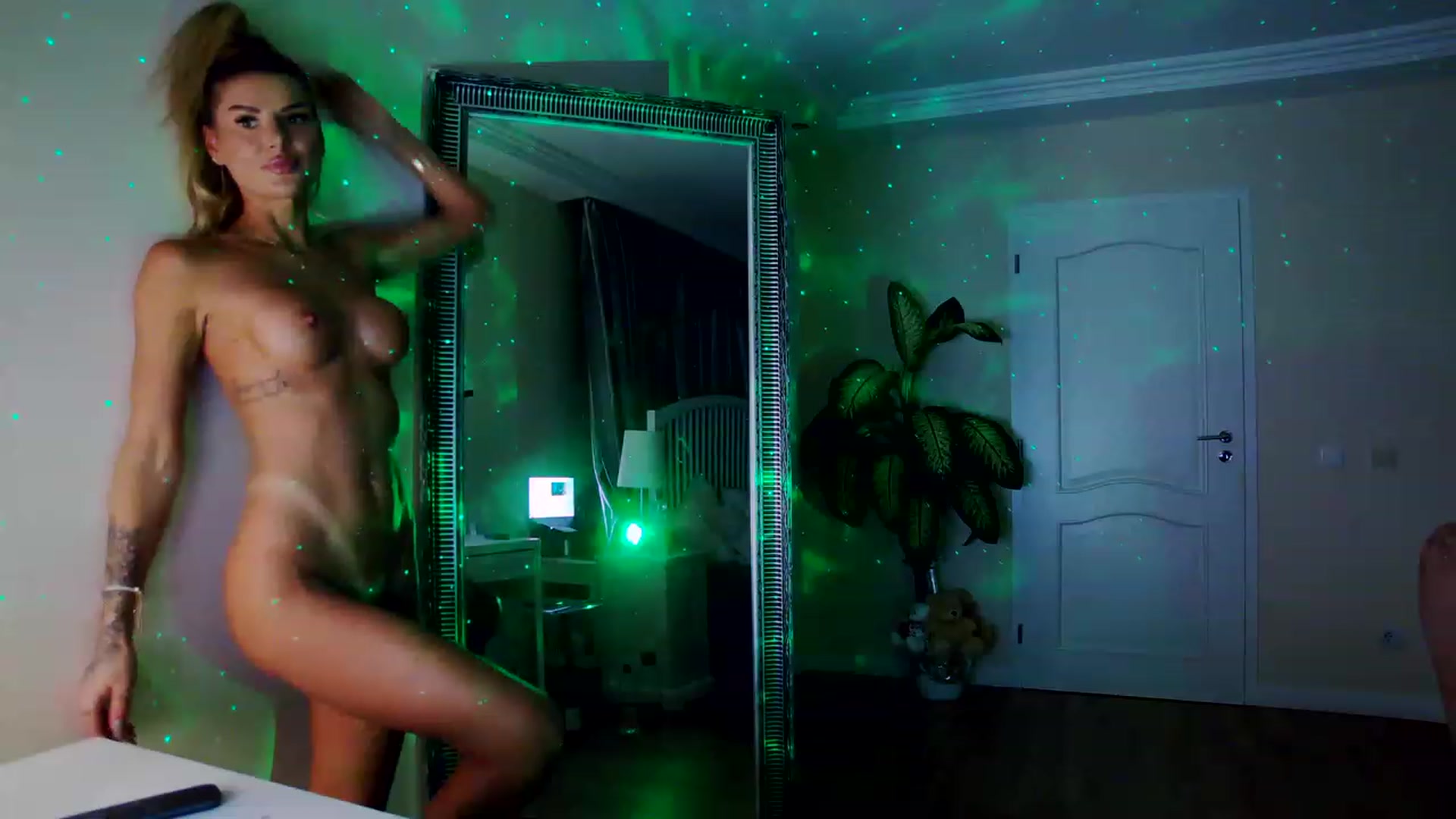 Gallery image thumbnail from TotalBella's myfreecams stream on, 01/31/2023, 24:03 image 5 of 20