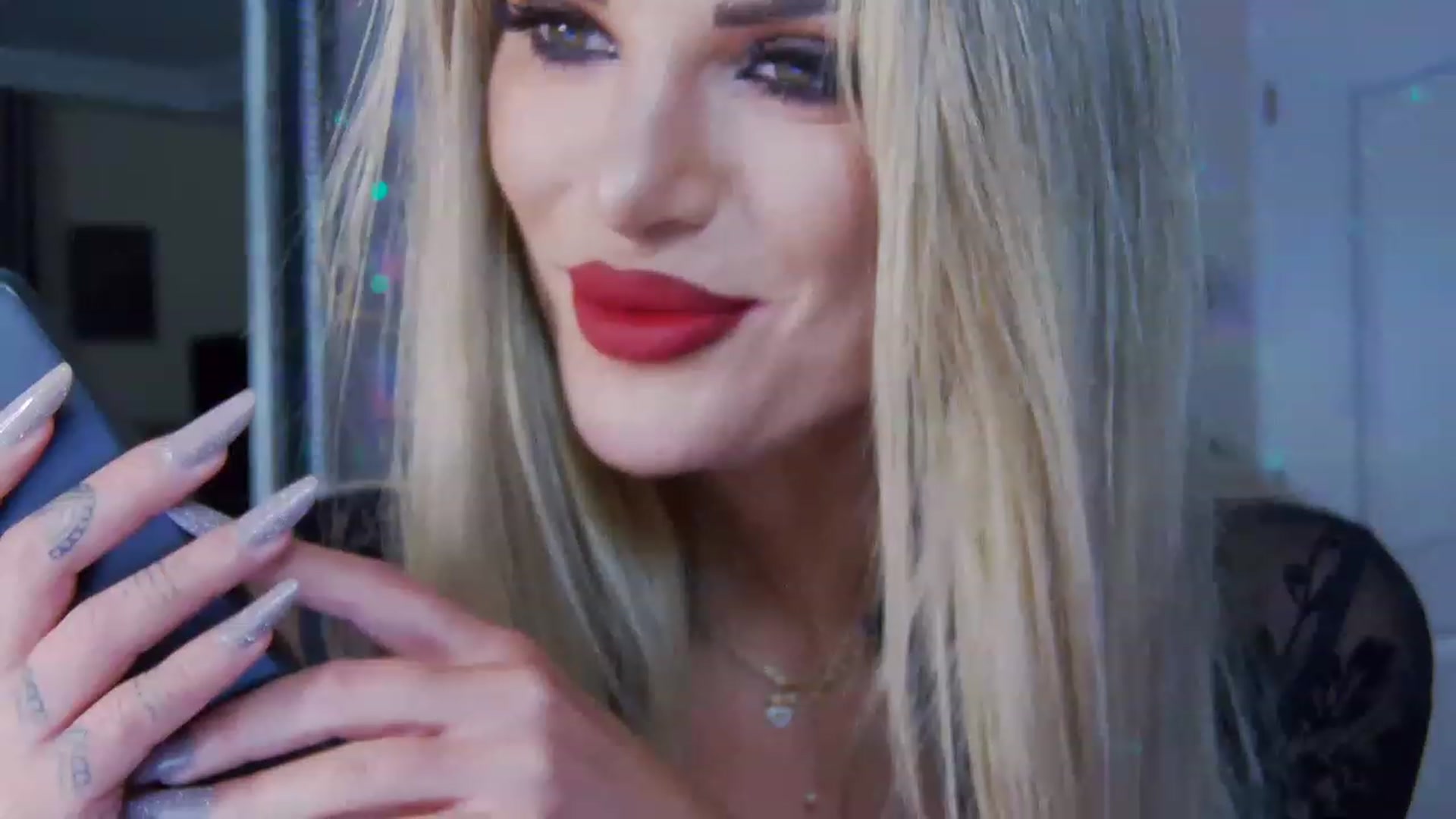 Gallery image thumbnail from TotalBella's myfreecams stream on, 02/07/2023, 24:44 image 9 of 20