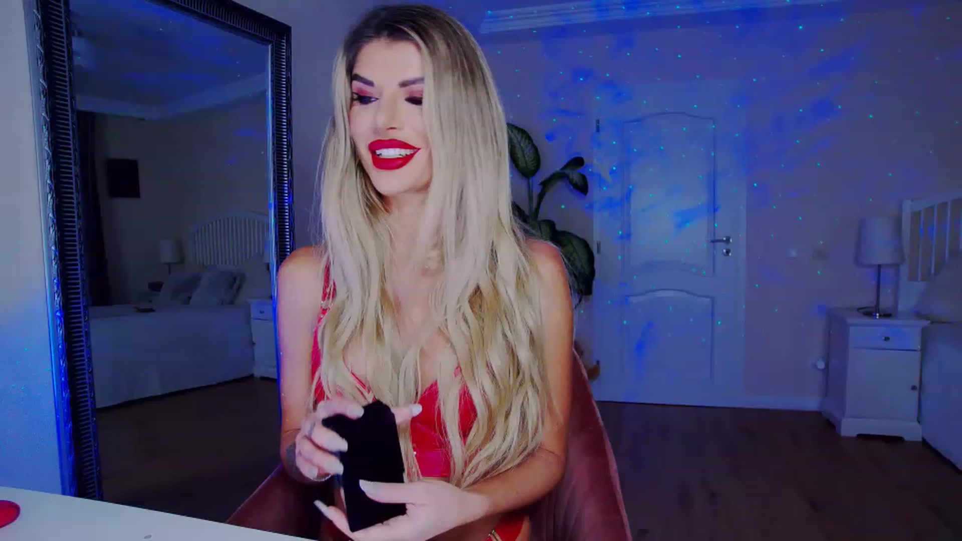Gallery image thumbnail from TotalBella's myfreecams stream on, 02/19/2023, 22:34 image 5 of 20