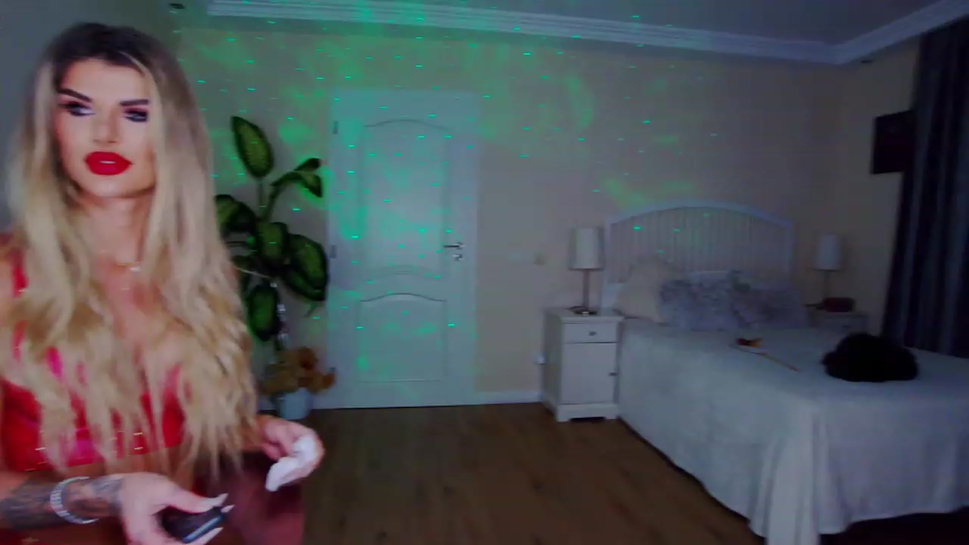 Gallery image thumbnail from TotalBella's myfreecams stream on, 02/19/2023, 22:34 image 3 of 20