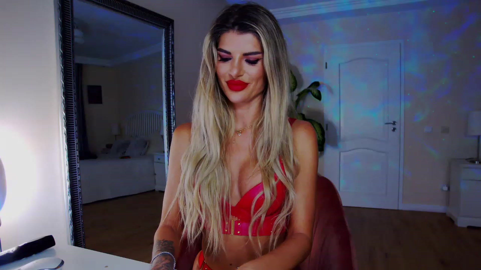 Gallery image thumbnail from TotalBella's myfreecams stream on, 02/19/2023, 22:55 image 13 of 20