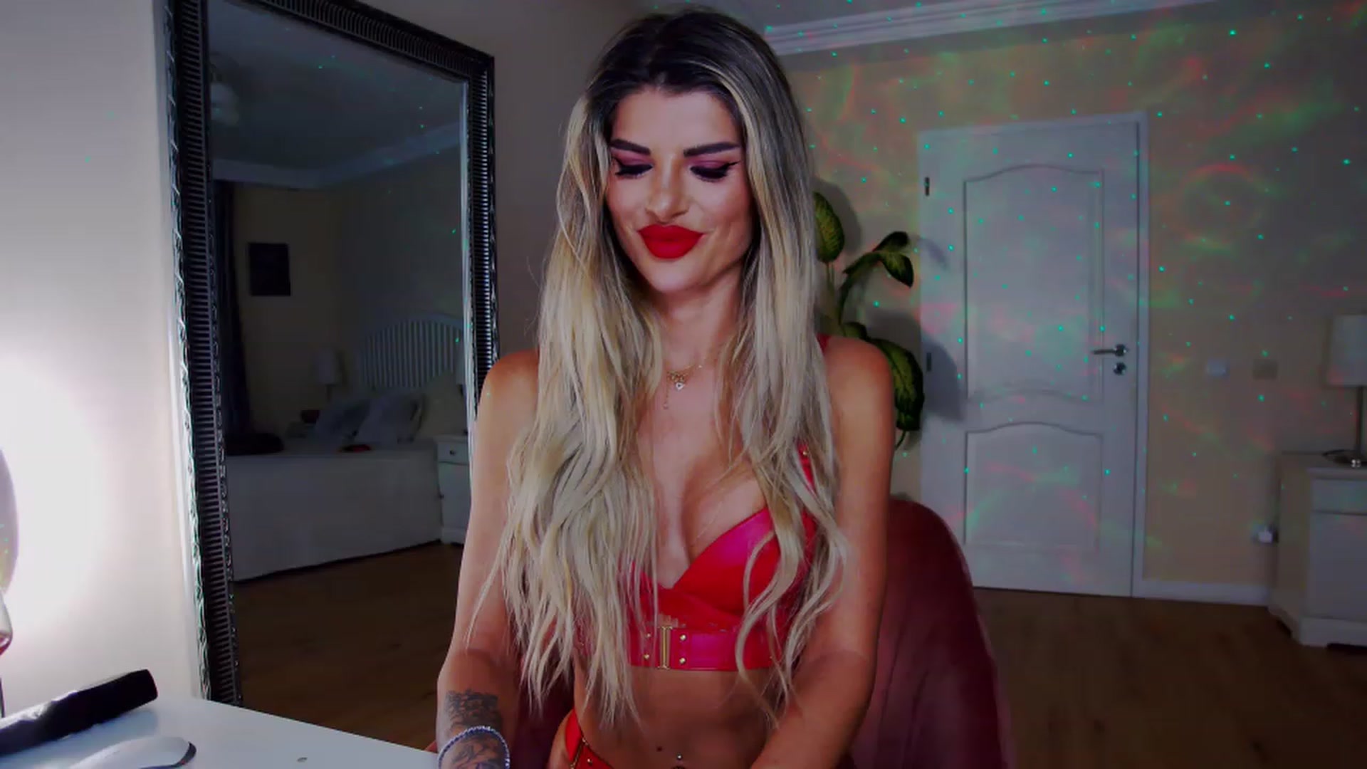 Gallery image thumbnail from TotalBella's myfreecams stream on, 02/19/2023, 22:55 image 9 of 20