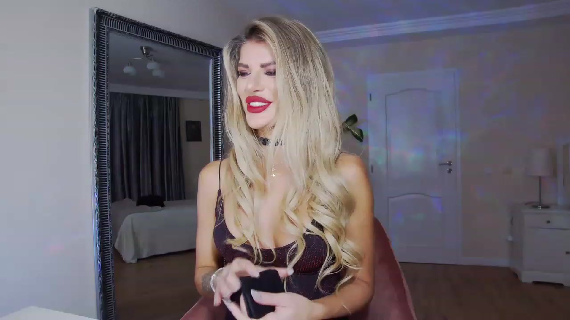 Gallery image thumbnail from TotalBella's myfreecams stream on, 02/27/2023, 24:37 image 20 of 20
