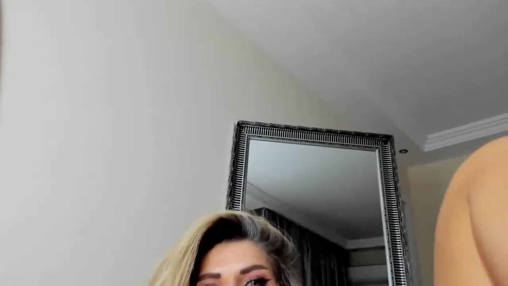 Gallery image thumbnail from TotalBella's myfreecams stream on, 02/27/2023, 02:10 image 6 of 20