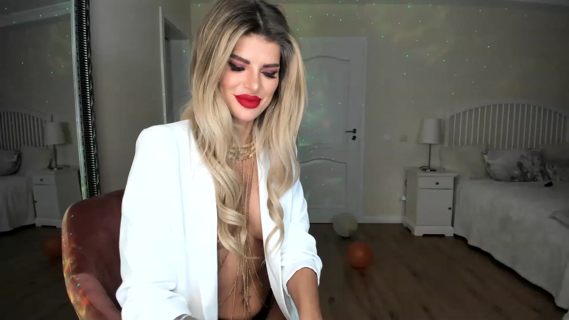 Gallery image thumbnail from TotalBella's myfreecams stream on, 02/28/2023, 23:43 image 18 of 20