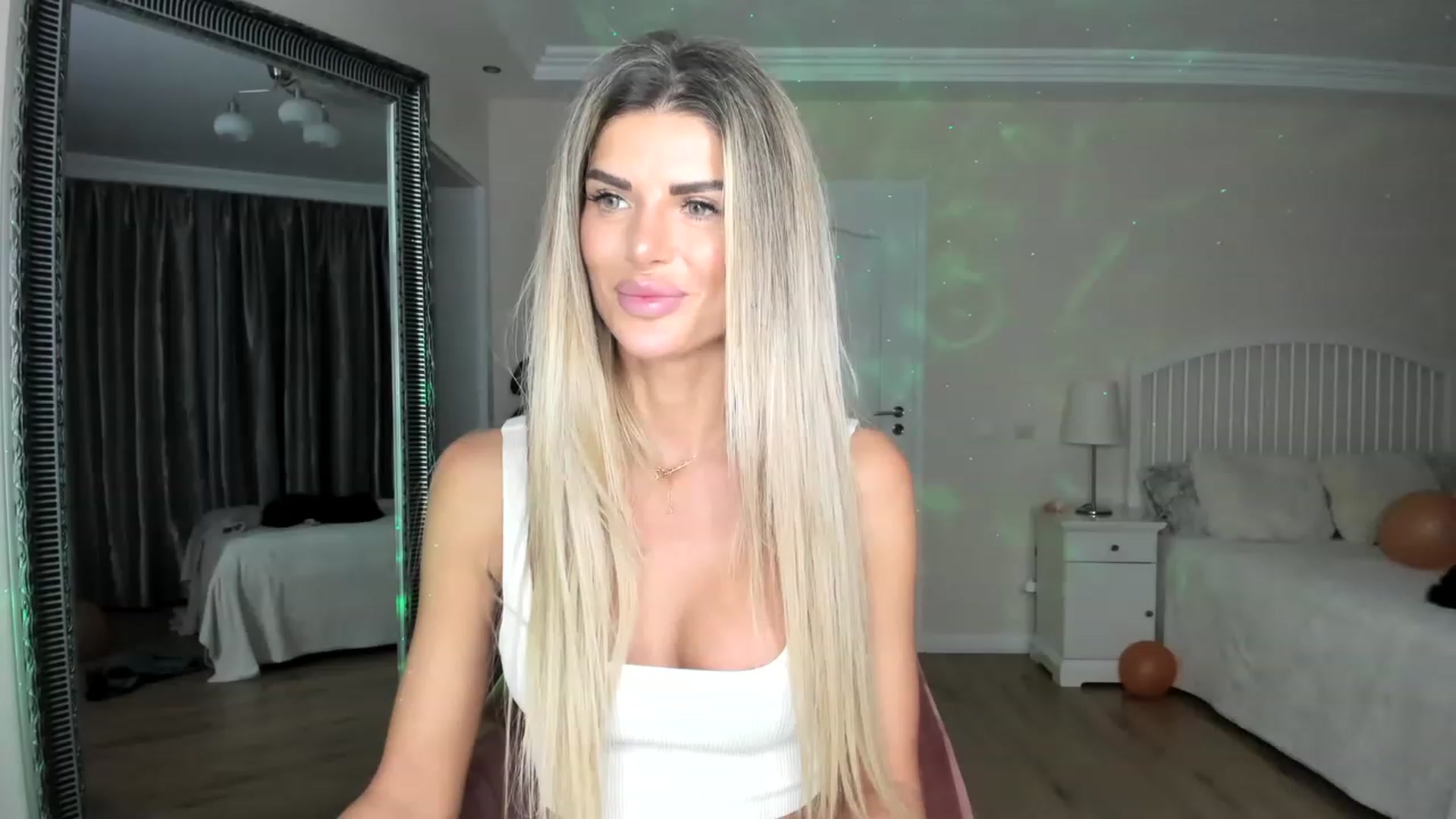 Gallery image thumbnail from TotalBella's myfreecams stream on, 03/03/2023, 02:33 image 1 of 20
