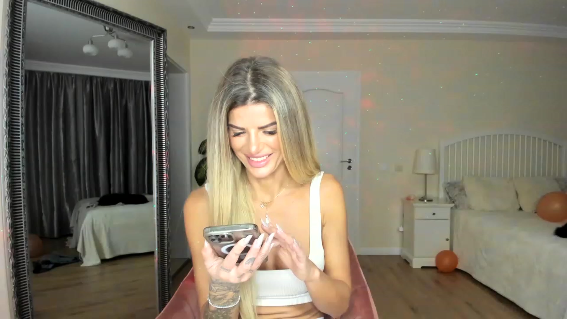 Gallery image thumbnail from TotalBella's myfreecams stream on, 03/03/2023, 02:33 image 6 of 20