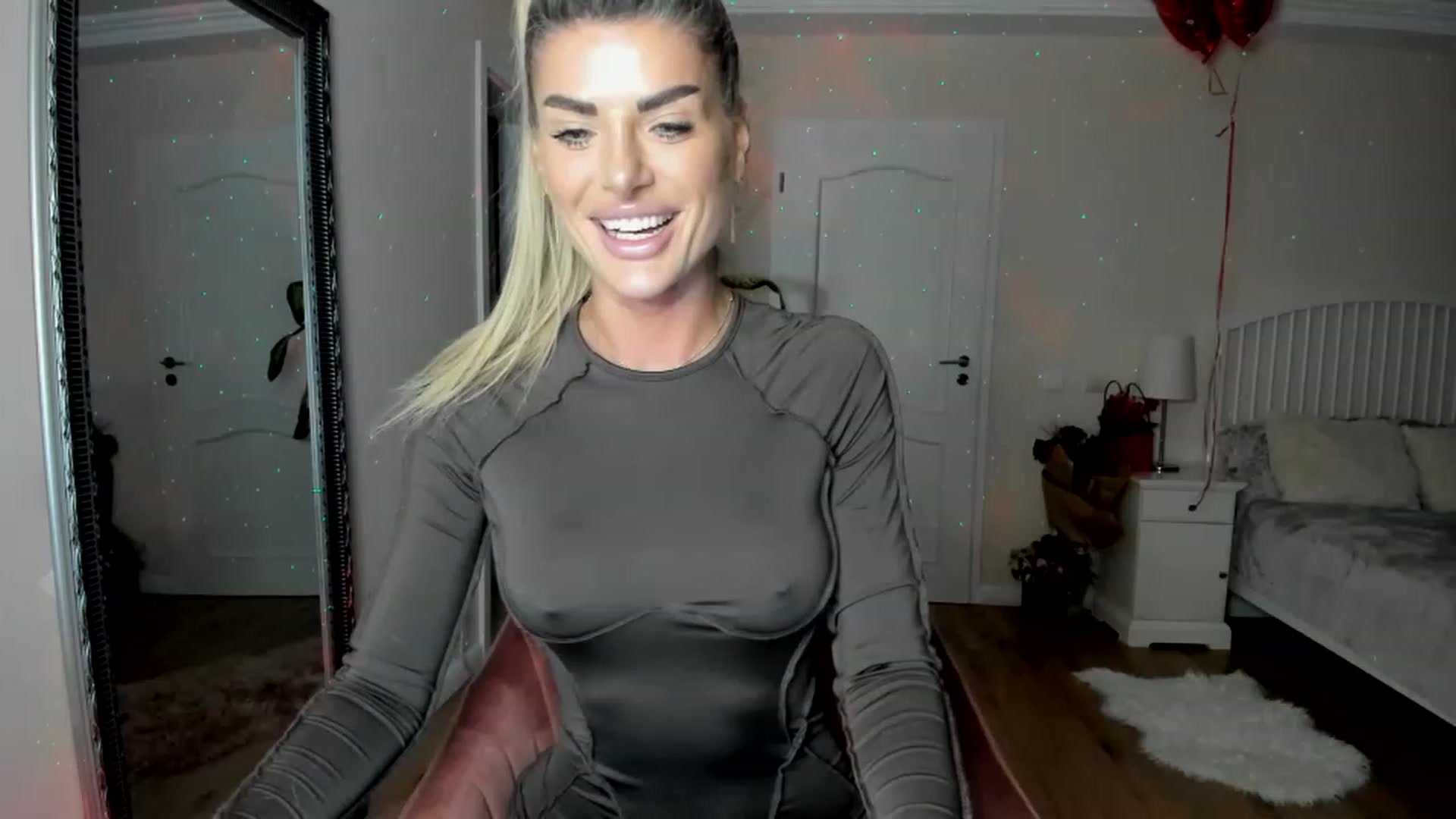 Gallery image thumbnail from TotalBella's myfreecams stream on, 03/14/2023, 23:47 image 3 of 20