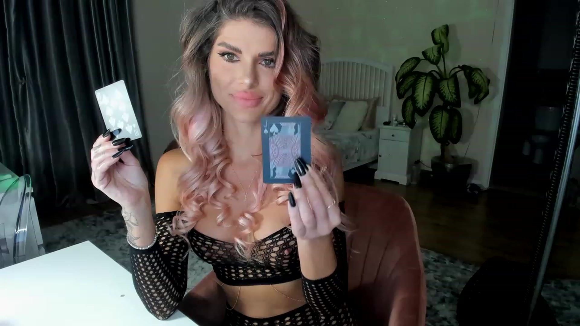 Gallery image thumbnail from TotalBella's myfreecams stream on, 06/16/2023, 22:10 image 3 of 20