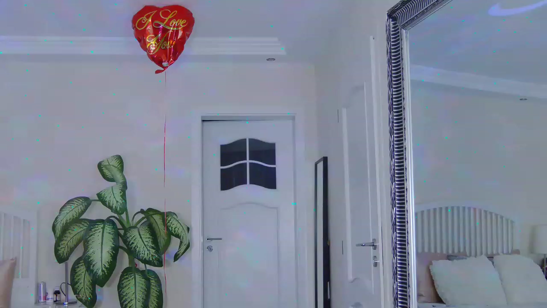 Gallery image thumbnail from TotalBella's myfreecams stream on, 06/19/2023, 23:56 image 12 of 20