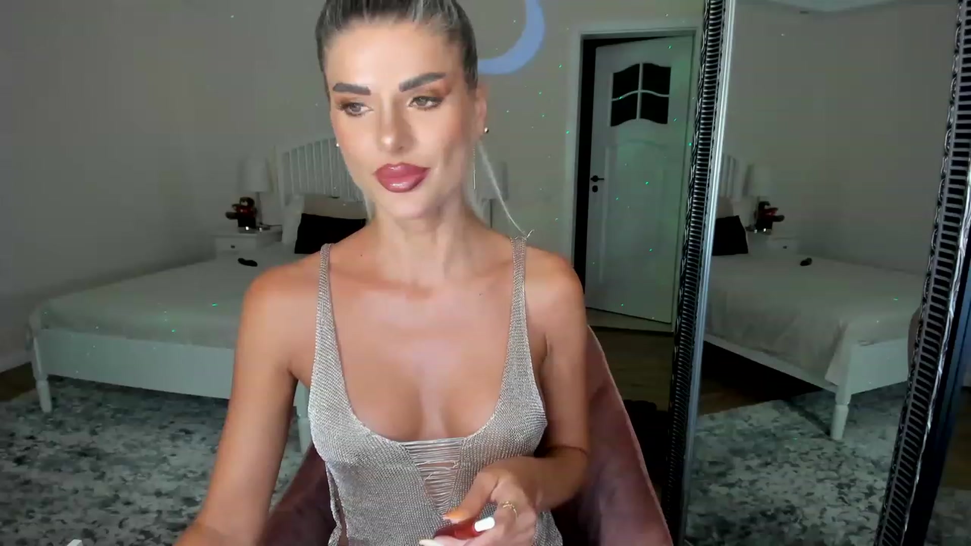 Gallery image thumbnail from TotalBella's myfreecams stream on, 07/27/2023, 21:43 image 8 of 20