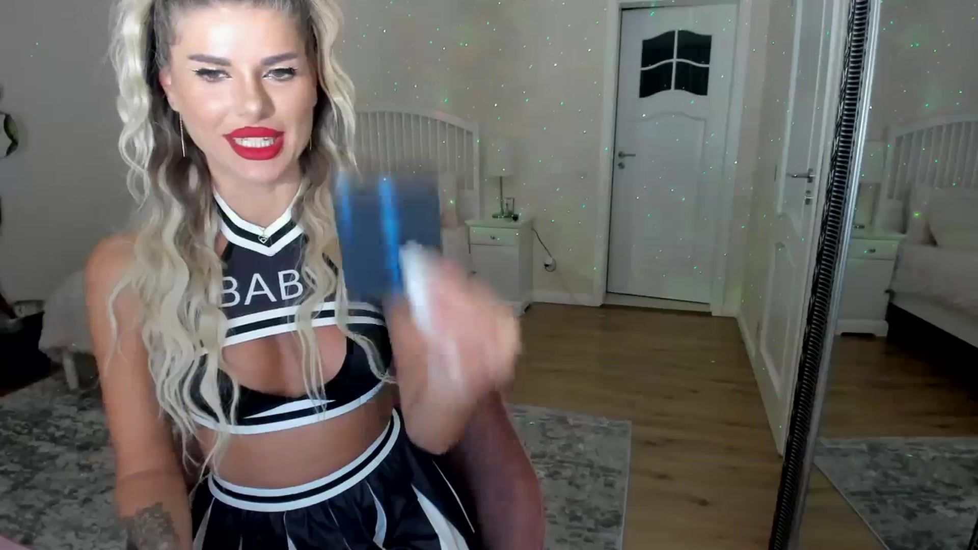 Gallery image thumbnail from TotalBella's myfreecams stream on, 10/31/2023, 23:11 image 17 of 20