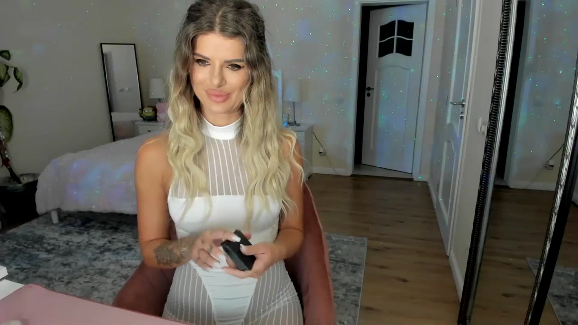 Gallery image thumbnail from TotalBella's myfreecams stream on, 11/01/2023, 23:38 image 14 of 20