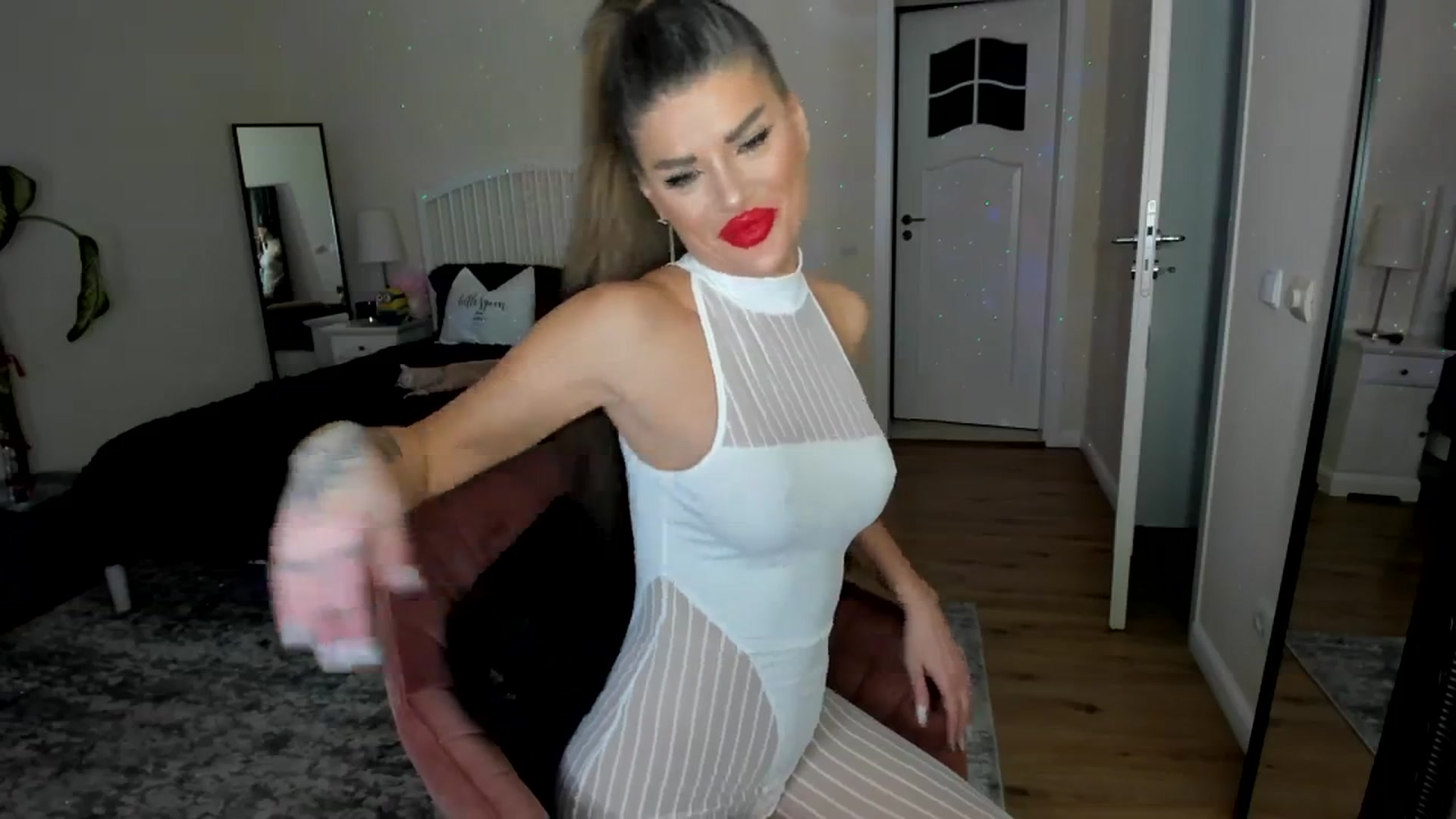Gallery image thumbnail from TotalBella's myfreecams stream on, 01/20/2024, 01:46 image 4 of 20