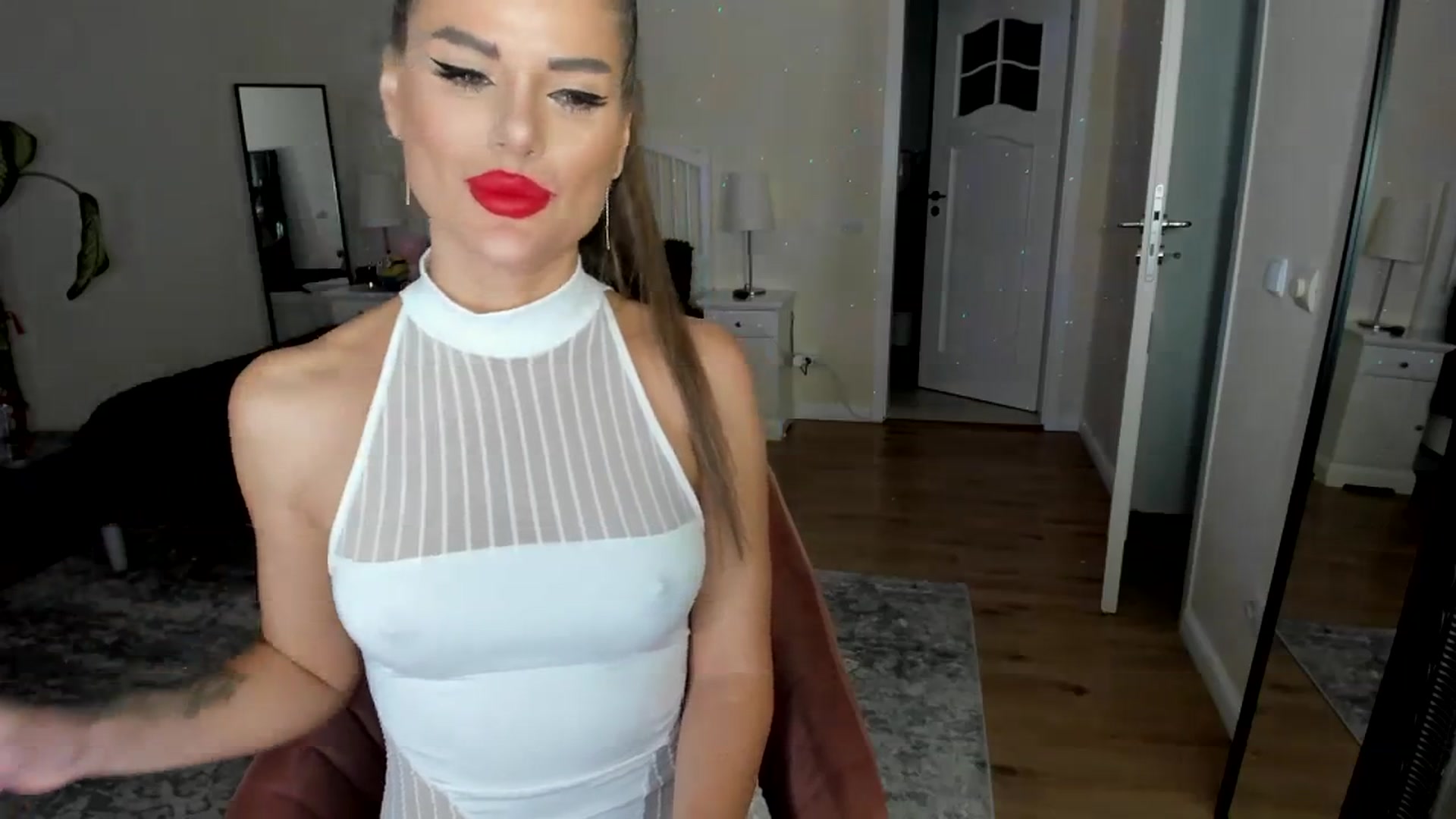 Gallery image thumbnail from TotalBella's myfreecams stream on, 01/20/2024, 01:46 image 13 of 20