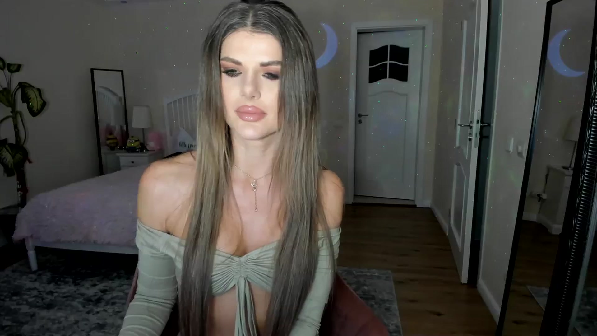 Gallery image thumbnail from TotalBella's myfreecams stream on, 01/29/2024, 22:26 image 3 of 20