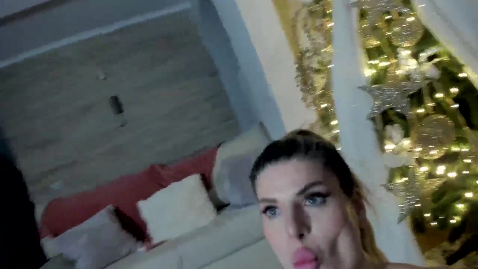 Gallery image thumbnail from TotalBella's myfreecams stream on, 12/17/2024, 02:44 image 18 of 20