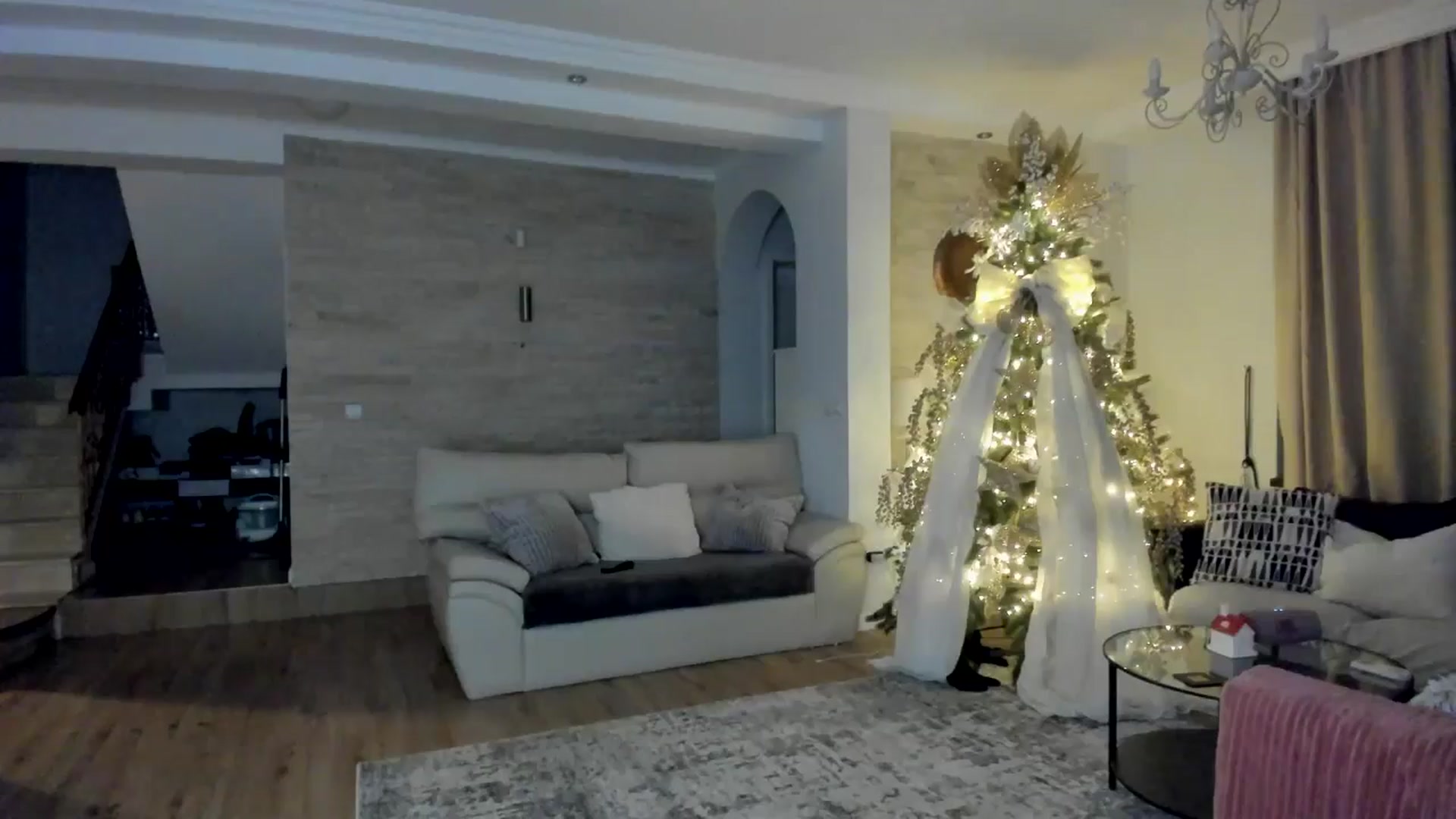 Gallery image thumbnail from TotalBella's myfreecams stream on, 12/21/2024, 02:09 image 10 of 20