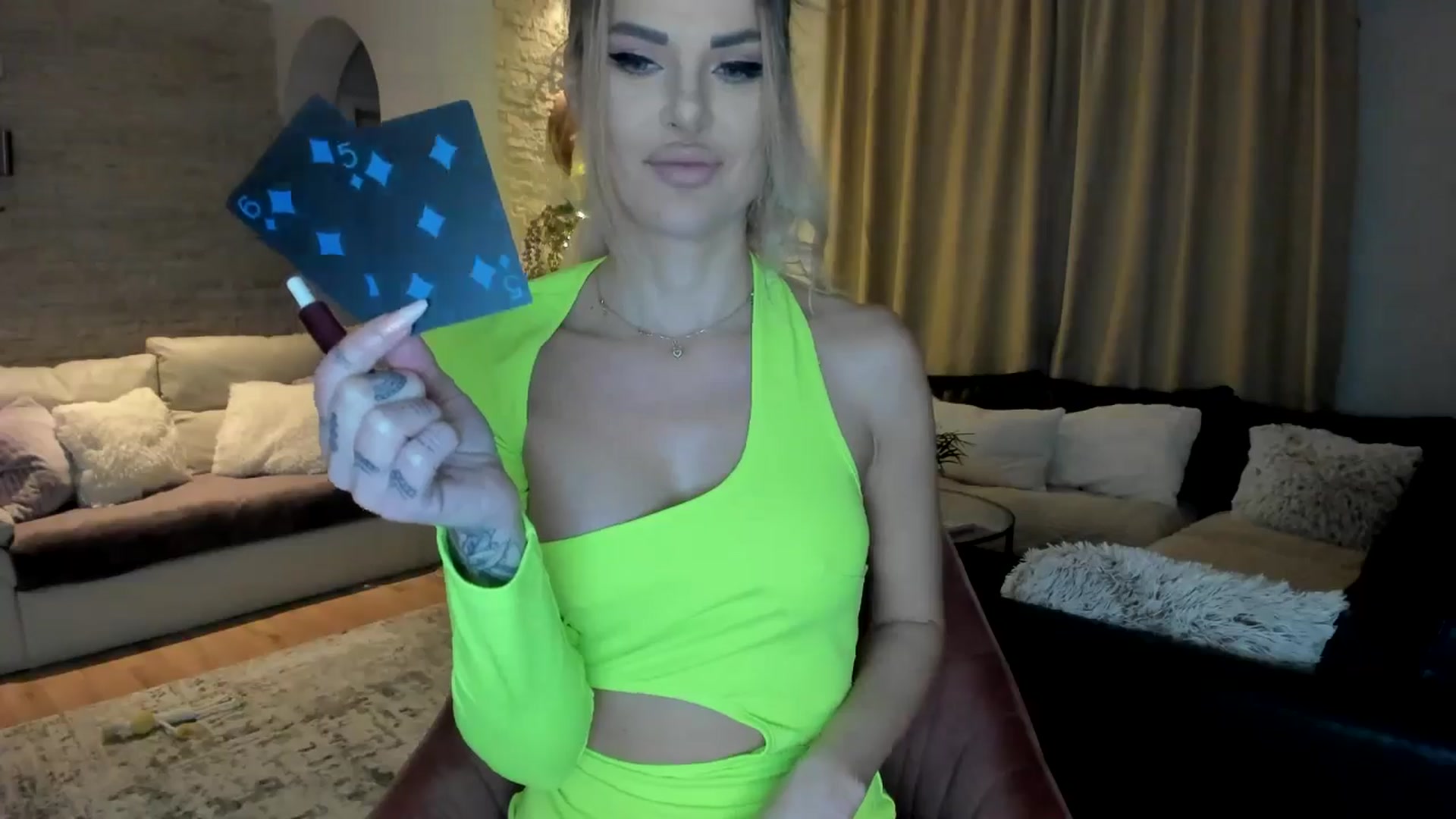 Gallery image thumbnail from TotalBella's myfreecams stream on, 12/31/2024, 02:08 image 3 of 20