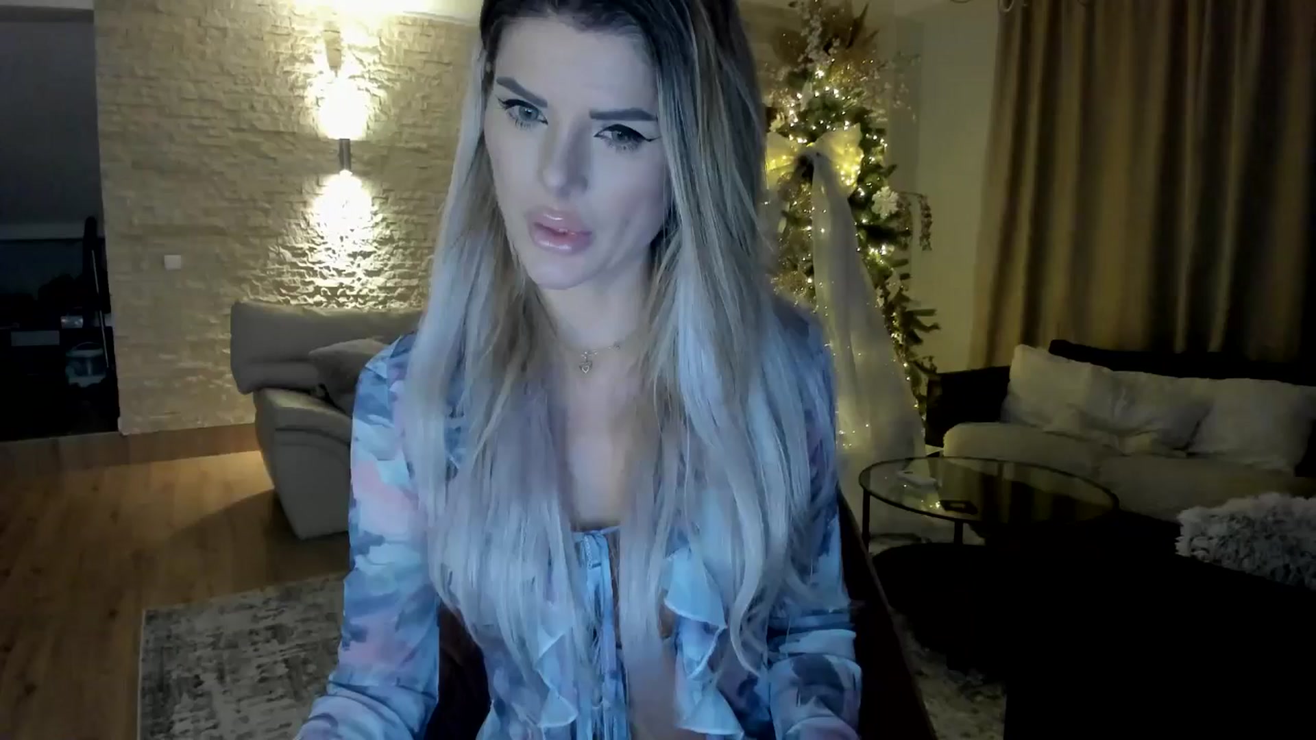Gallery image thumbnail from TotalBella's myfreecams stream on, 01/13/2025, 01:15 image 2 of 20