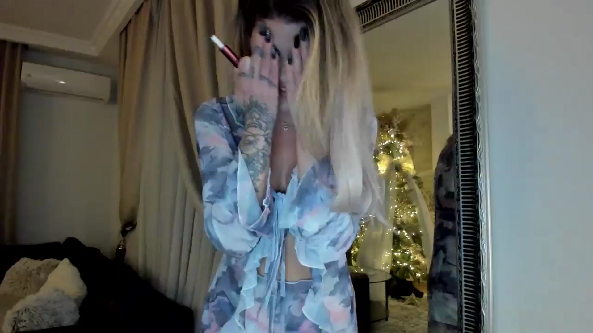 Gallery image thumbnail from TotalBella's myfreecams stream on, 01/13/2025, 01:15 image 10 of 20