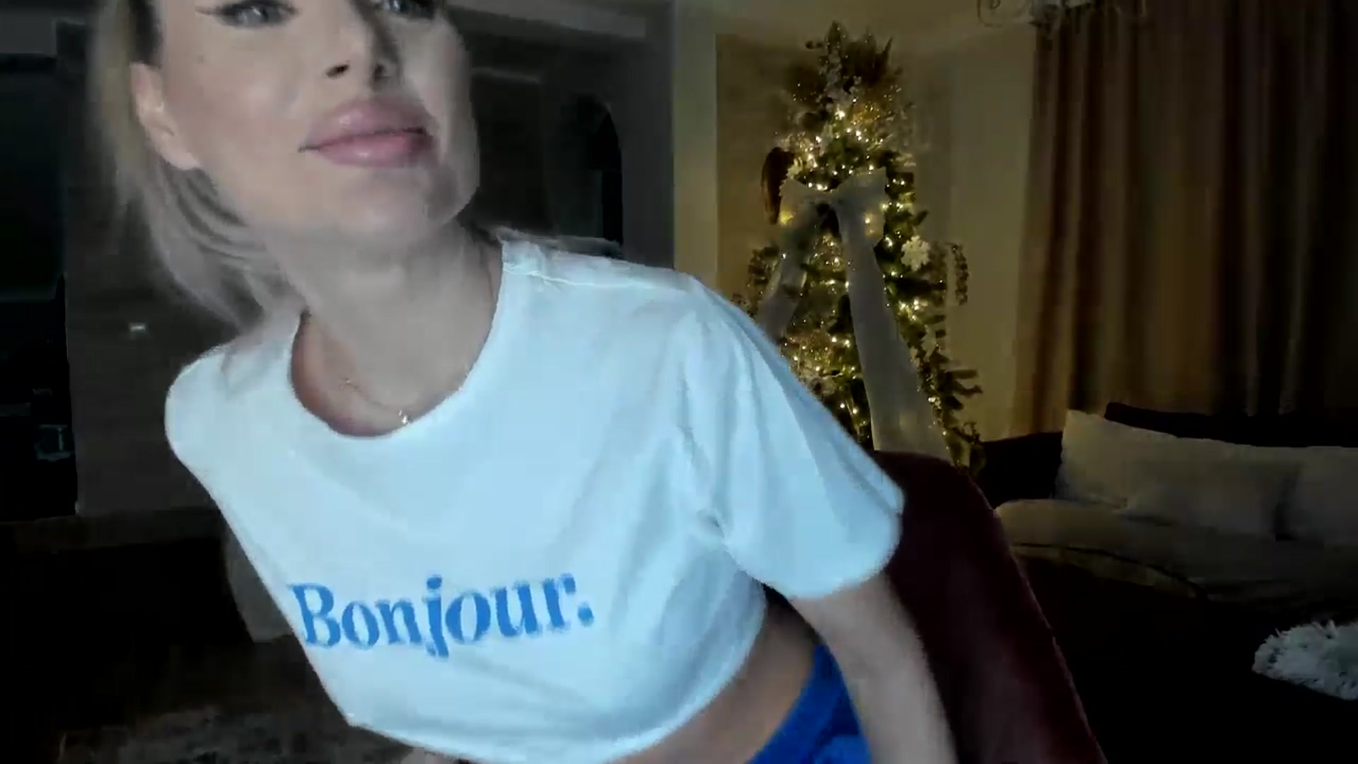 Gallery image thumbnail from TotalBella's myfreecams stream on, 01/13/2025, 22:13 image 2 of 20