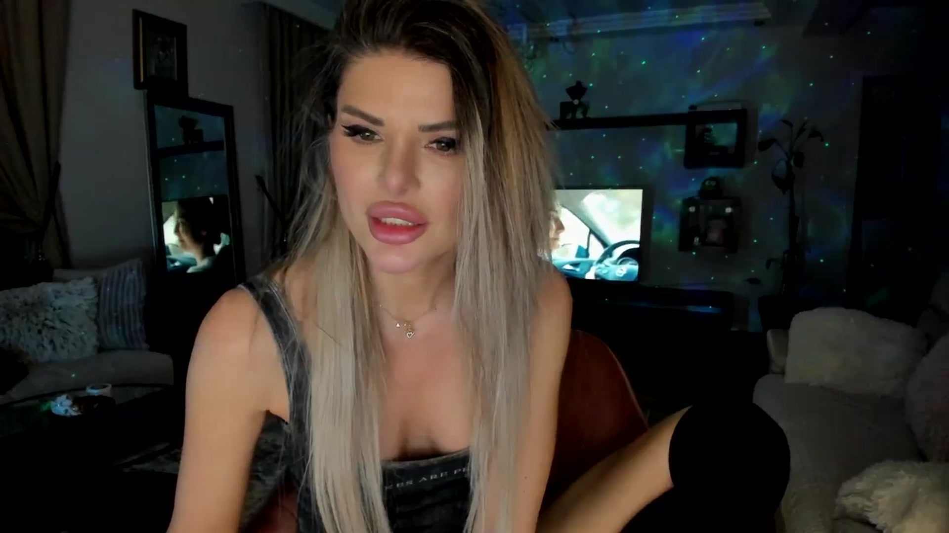 Gallery image thumbnail from TotalBella's myfreecams stream on, 02/13/2025, 01:14 image 5 of 20