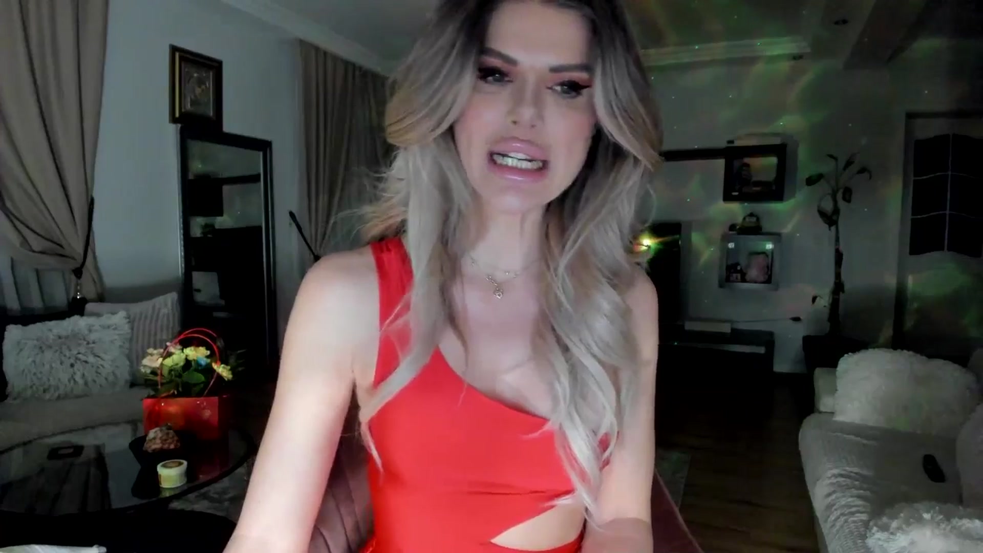 Gallery image thumbnail from TotalBella's myfreecams stream on, 02/14/2025, 22:39 image 4 of 20
