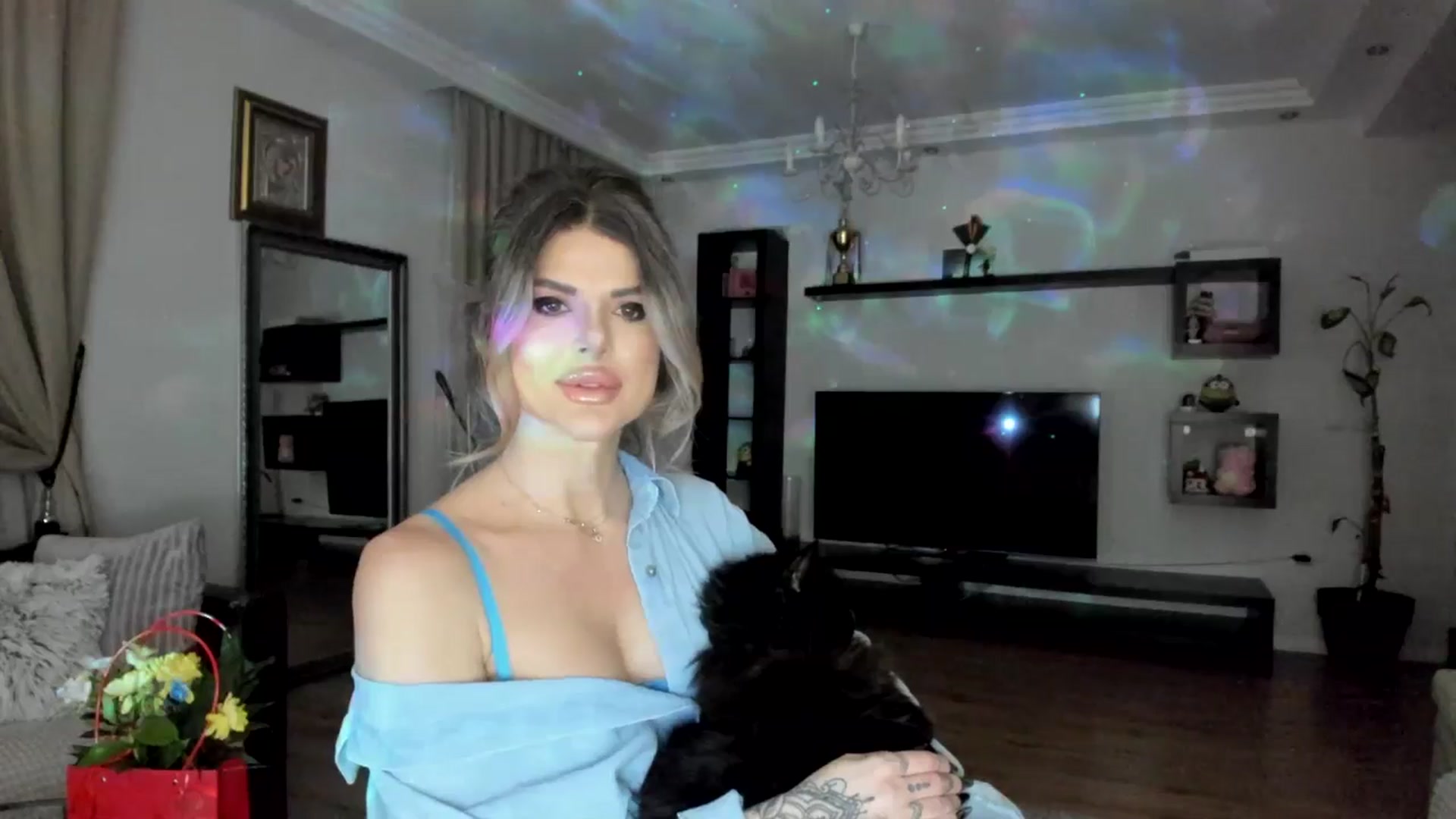 Gallery image thumbnail from TotalBella's myfreecams stream on, 02/15/2025, 21:55 image 16 of 20