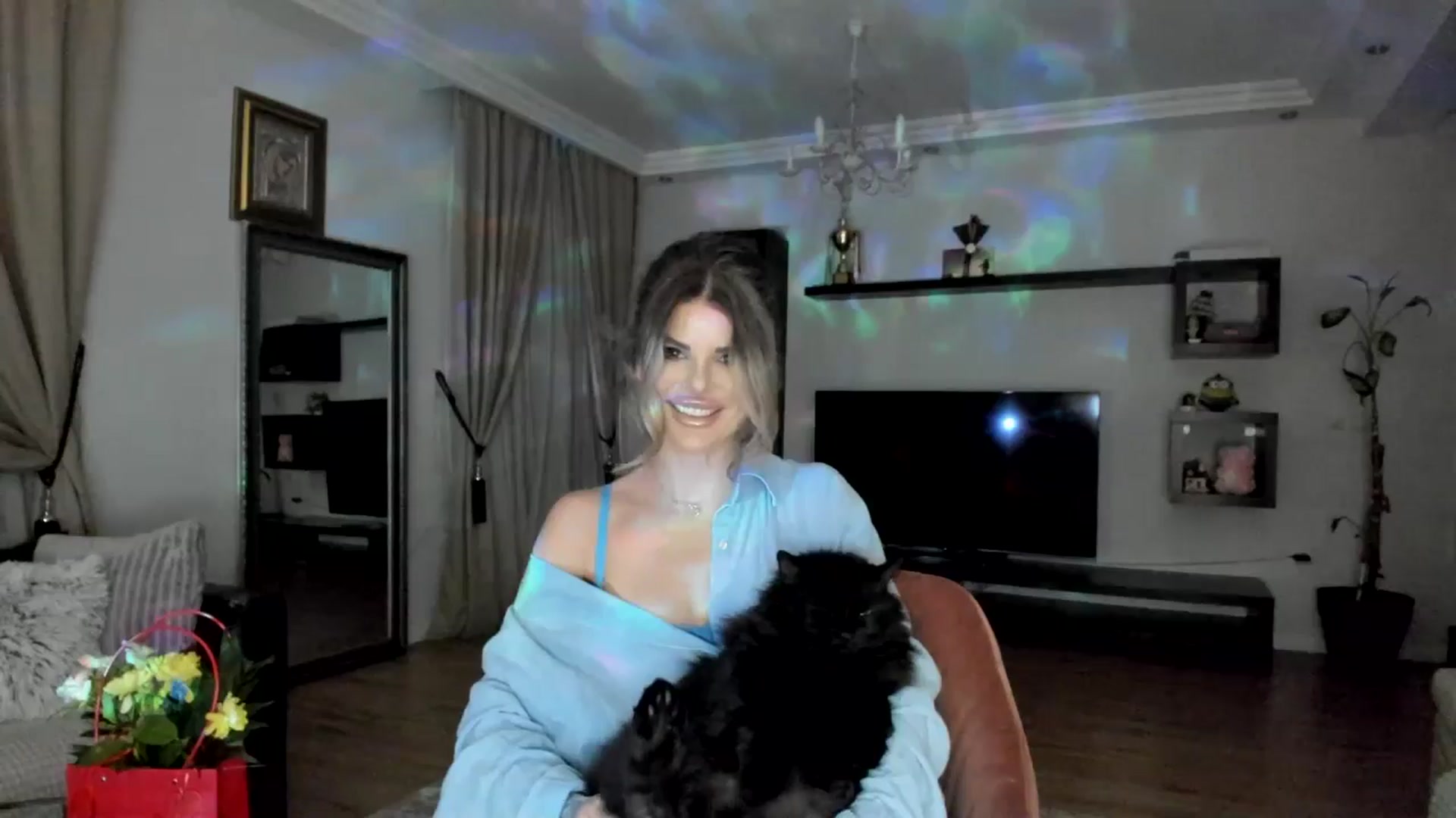 Gallery image thumbnail from TotalBella's myfreecams stream on, 02/15/2025, 21:55 image 17 of 20
