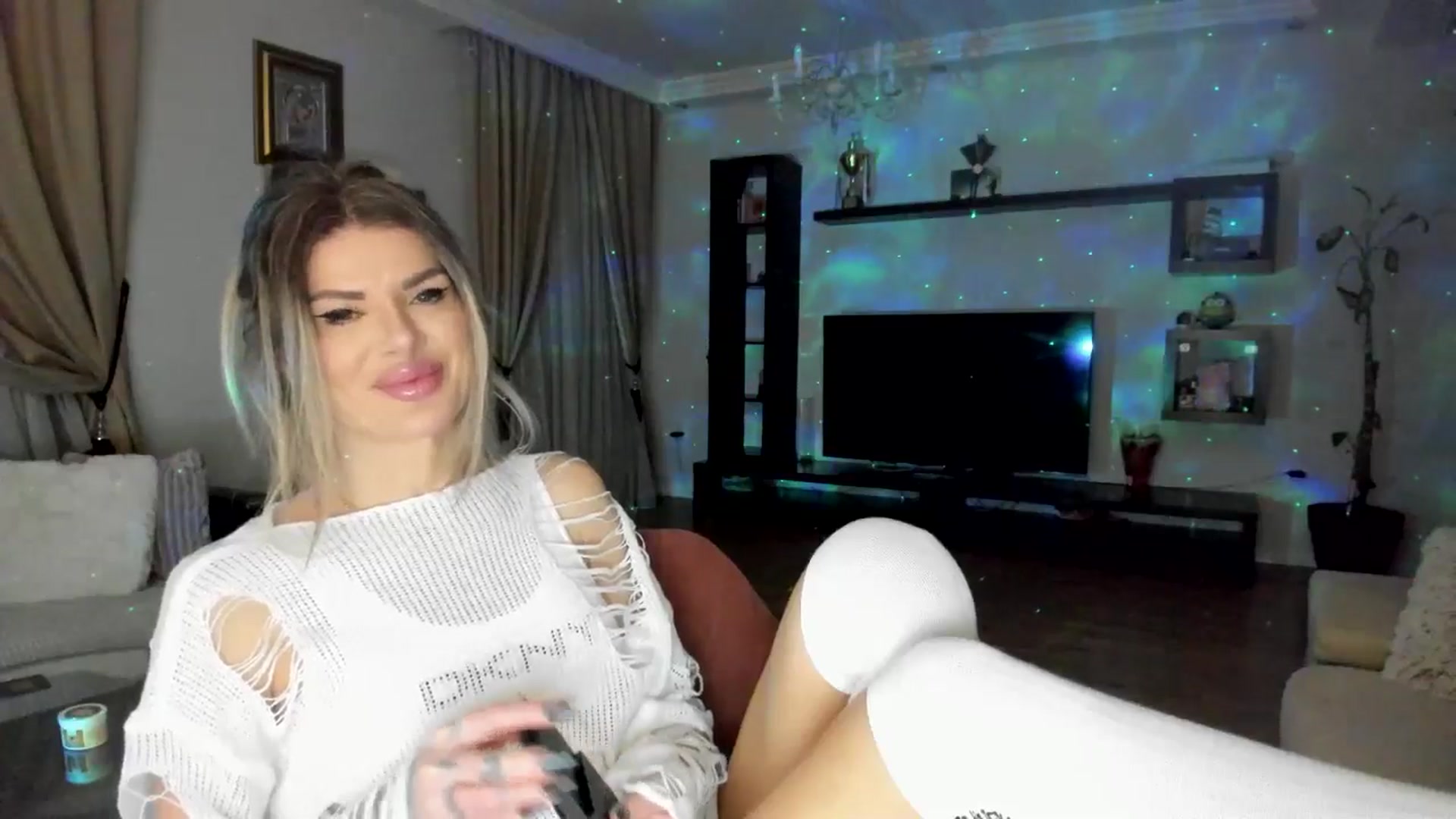 Gallery image thumbnail from TotalBella's myfreecams stream on, 02/22/2025, 23:42 image 12 of 20