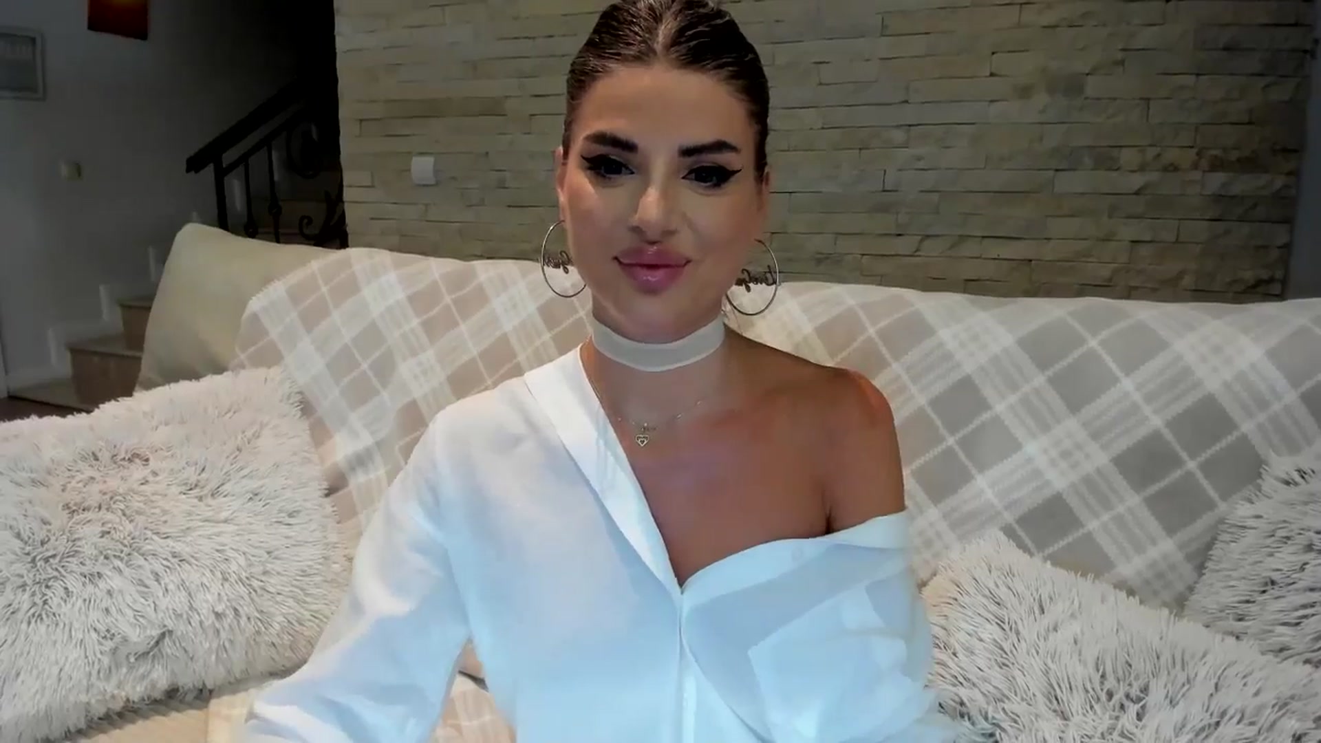 Gallery image thumbnail from TotalBella's myfreecams stream on, 05/12/2025, 21:52 image 12 of 20