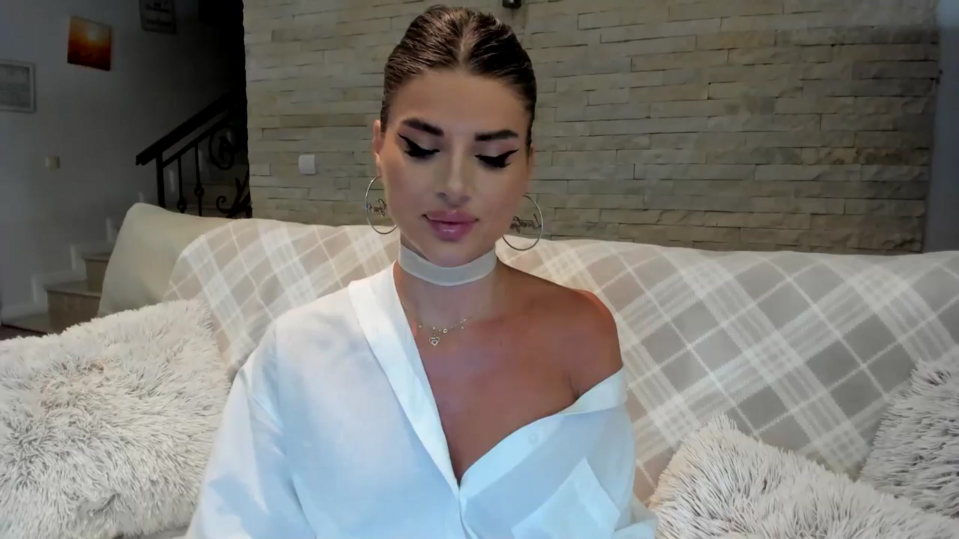 Gallery image thumbnail from TotalBella's myfreecams stream on, 05/12/2025, 21:52 image 1 of 20