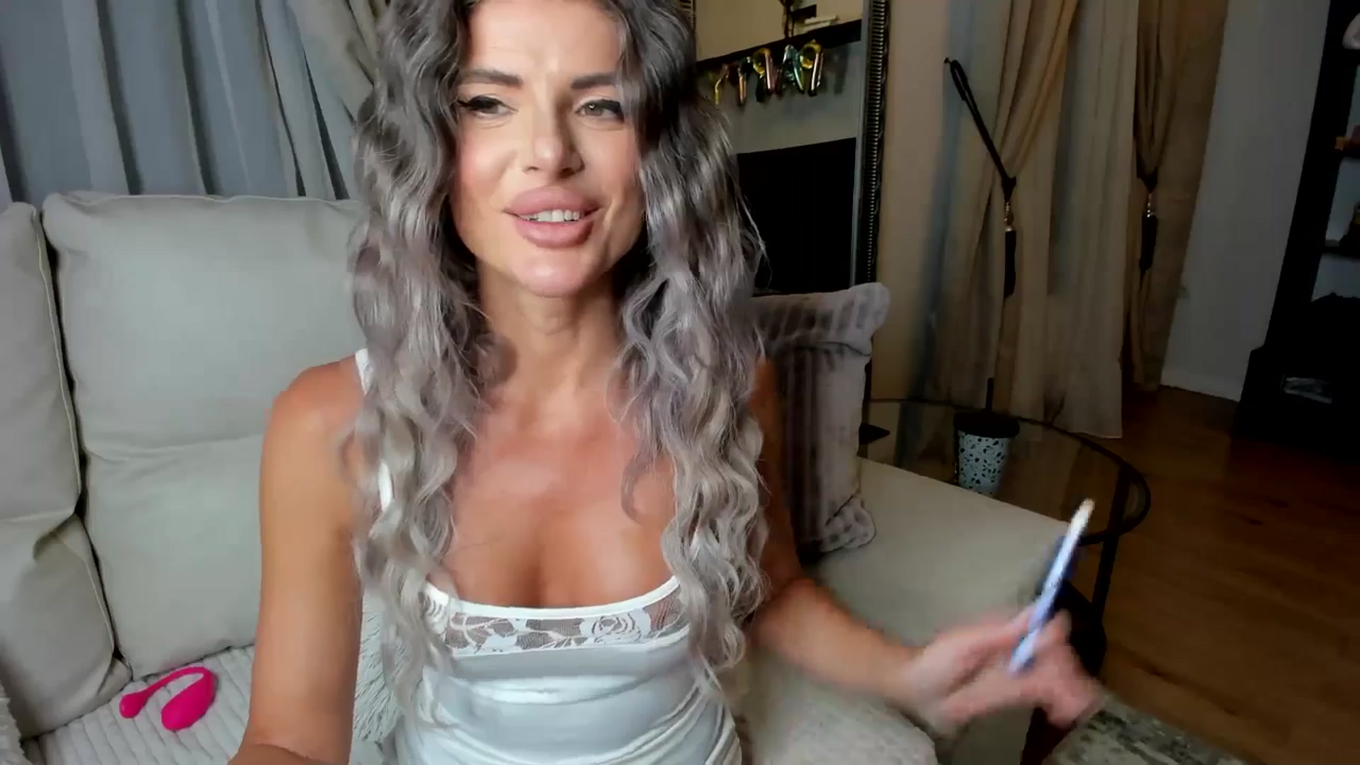 Gallery image thumbnail from TotalBella's myfreecams stream on, 07/27/2025, 24:10 image 16 of 20
