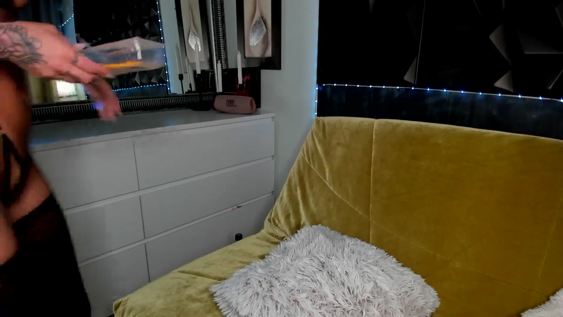 Gallery image thumbnail from TotalBella's myfreecams stream on, 08/22/2025, 24:24 image 20 of 20