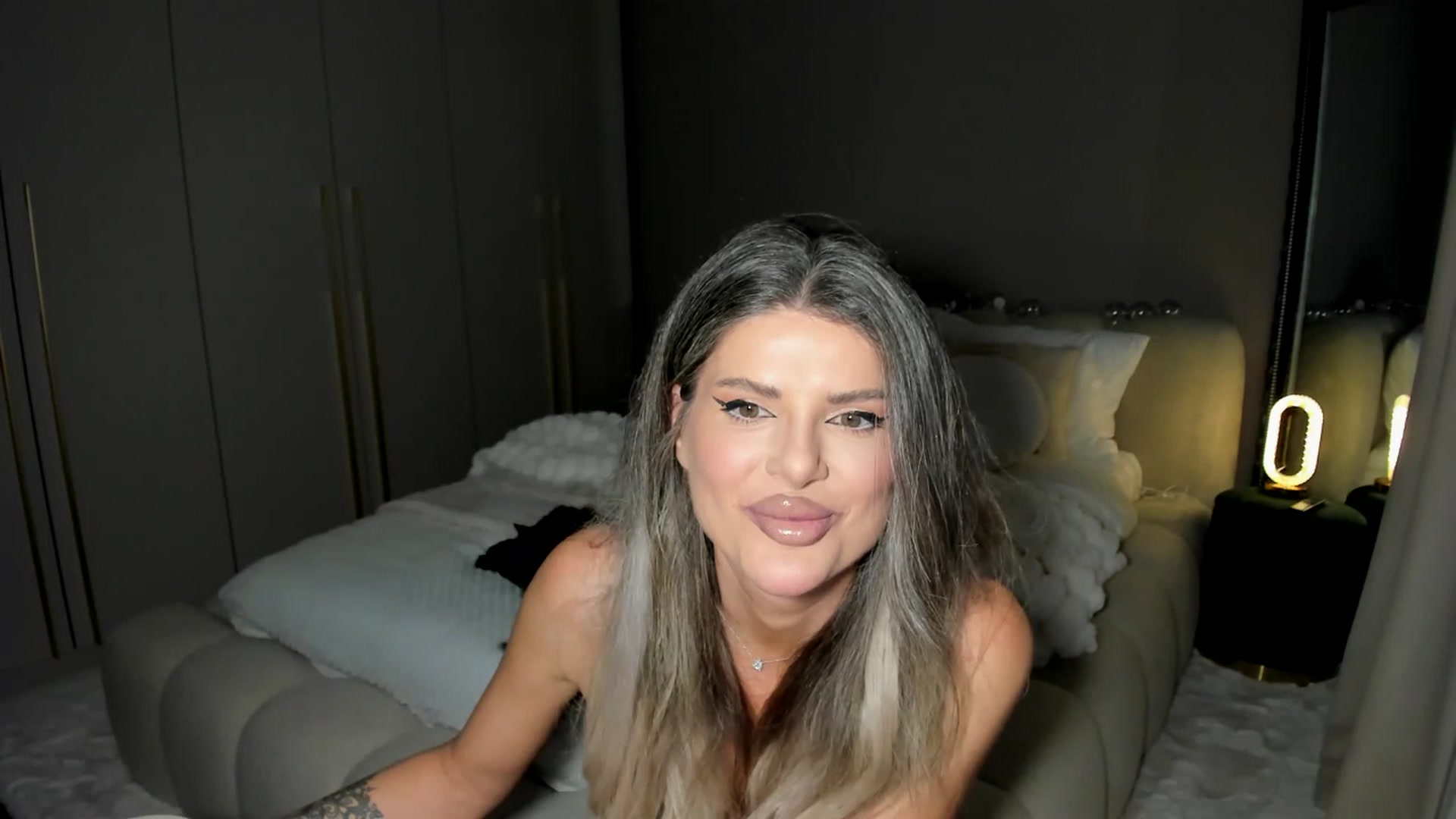 Gallery image thumbnail from TotalBella's myfreecams stream on, 02/11/2026, 21:24 image 12 of 20