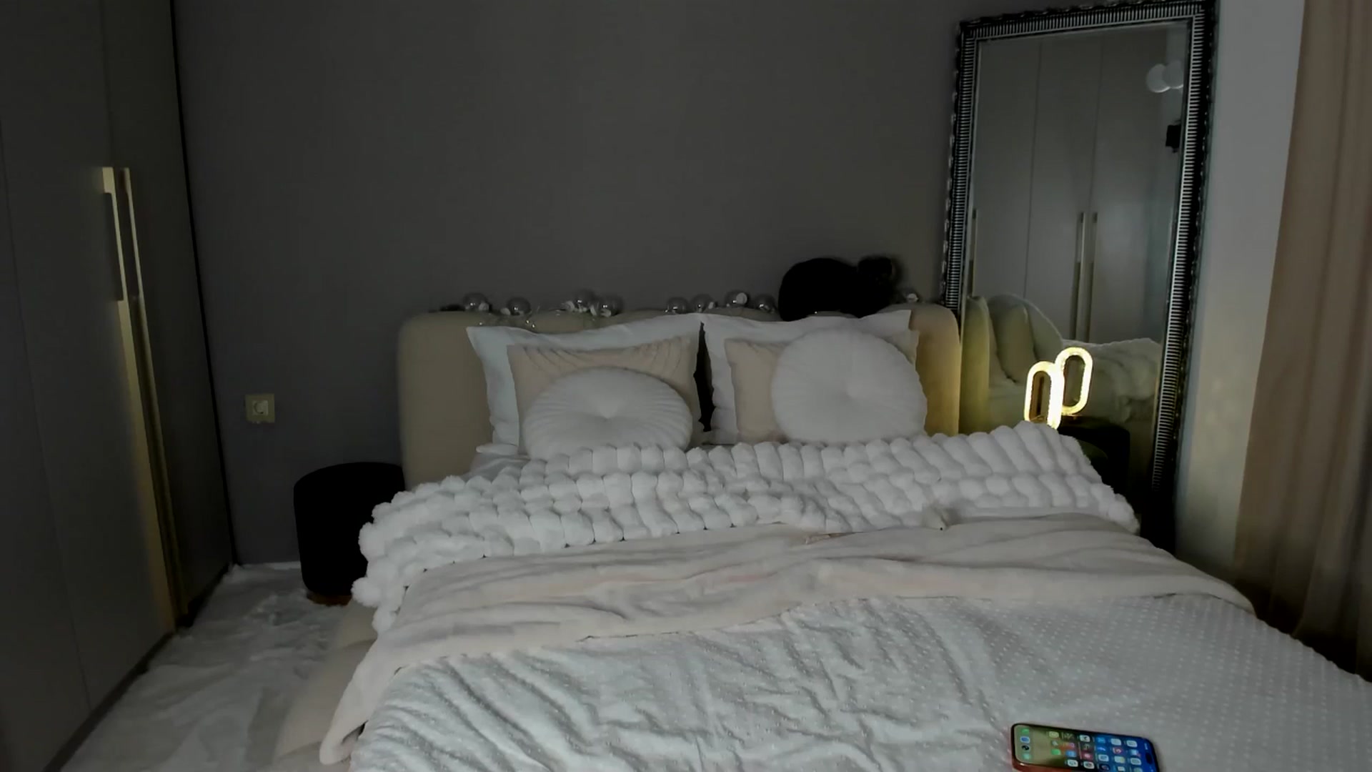 Gallery image thumbnail from TotalBella's myfreecams stream on, 02/14/2026, 01:41 image 13 of 20