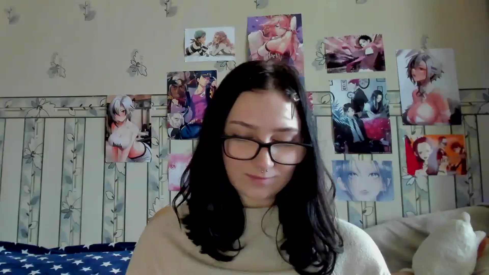 Gallery image thumbnail from TotallySpice's myfreecams stream on, 04/16/2025, 12:39 image 12 of 20