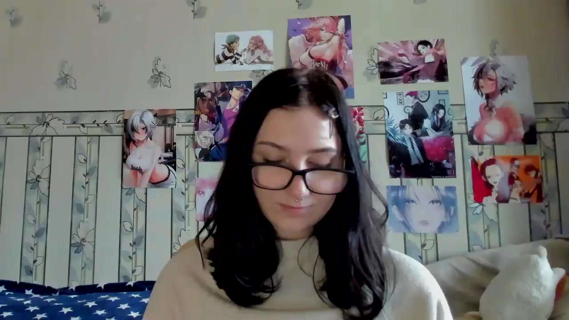 Gallery image thumbnail from TotallySpice's myfreecams stream on, 04/16/2025, 12:39 image 13 of 20