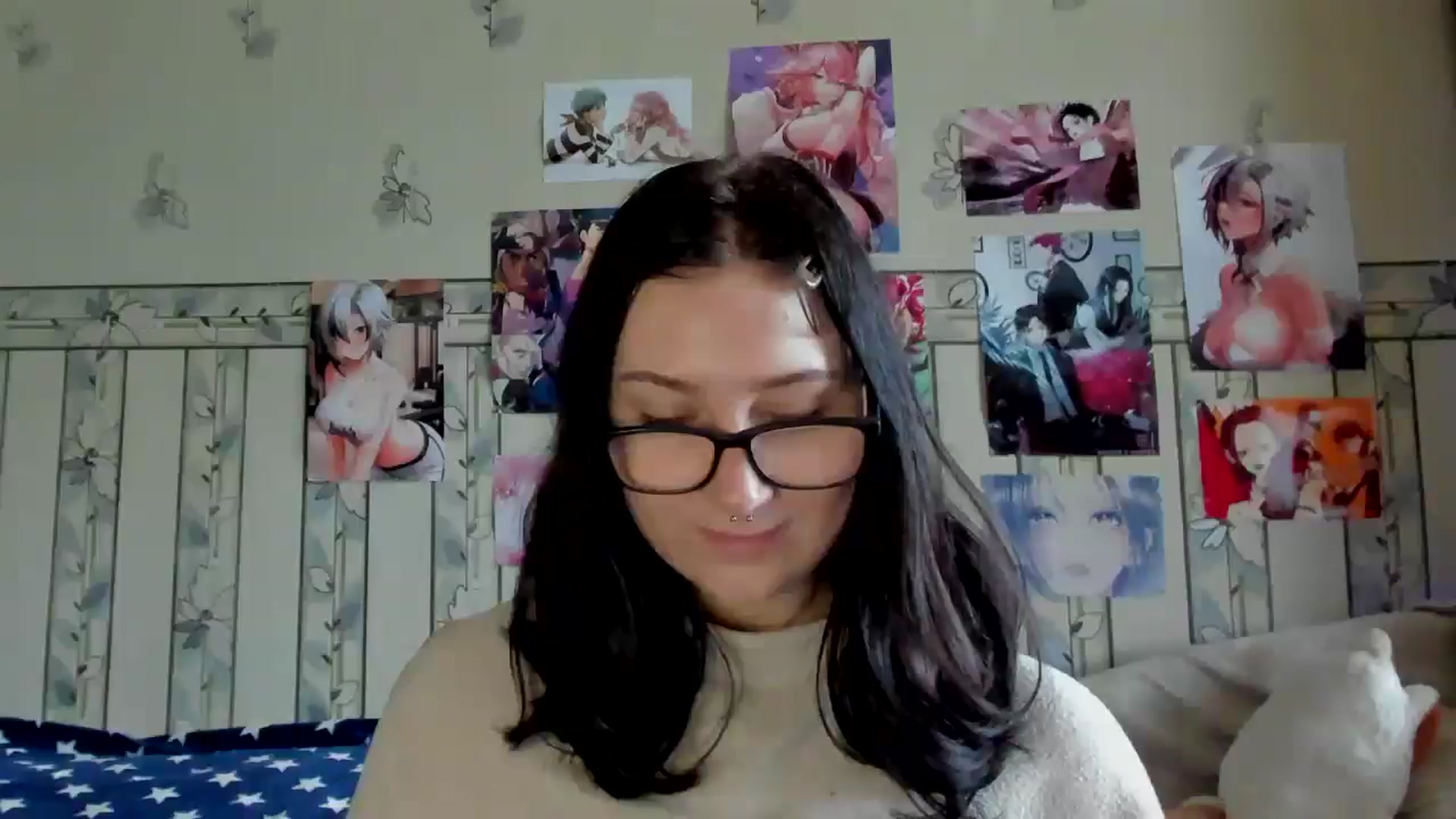 Gallery image thumbnail from TotallySpice's myfreecams stream on, 04/16/2025, 12:39 image 6 of 20