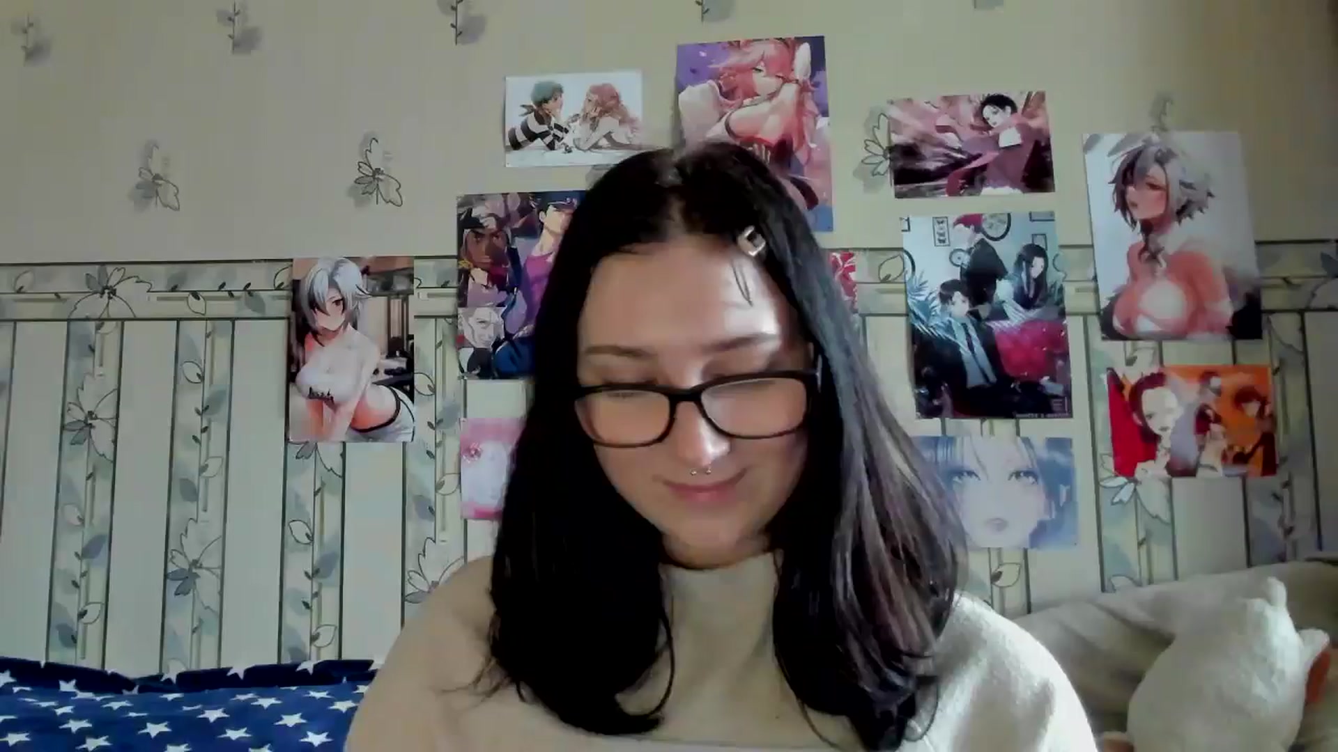 Gallery image thumbnail from TotallySpice's myfreecams stream on, 04/16/2025, 12:39 image 7 of 20