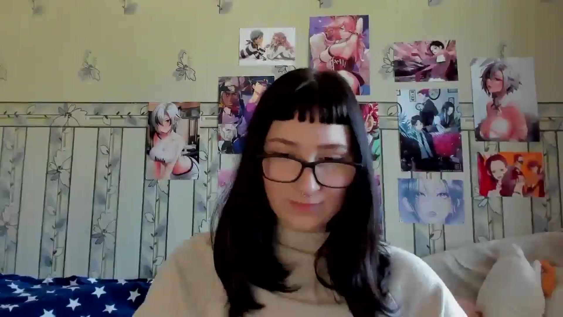 Gallery image thumbnail from TotallySpice's myfreecams stream on, 04/18/2025, 11:22 image 10 of 20