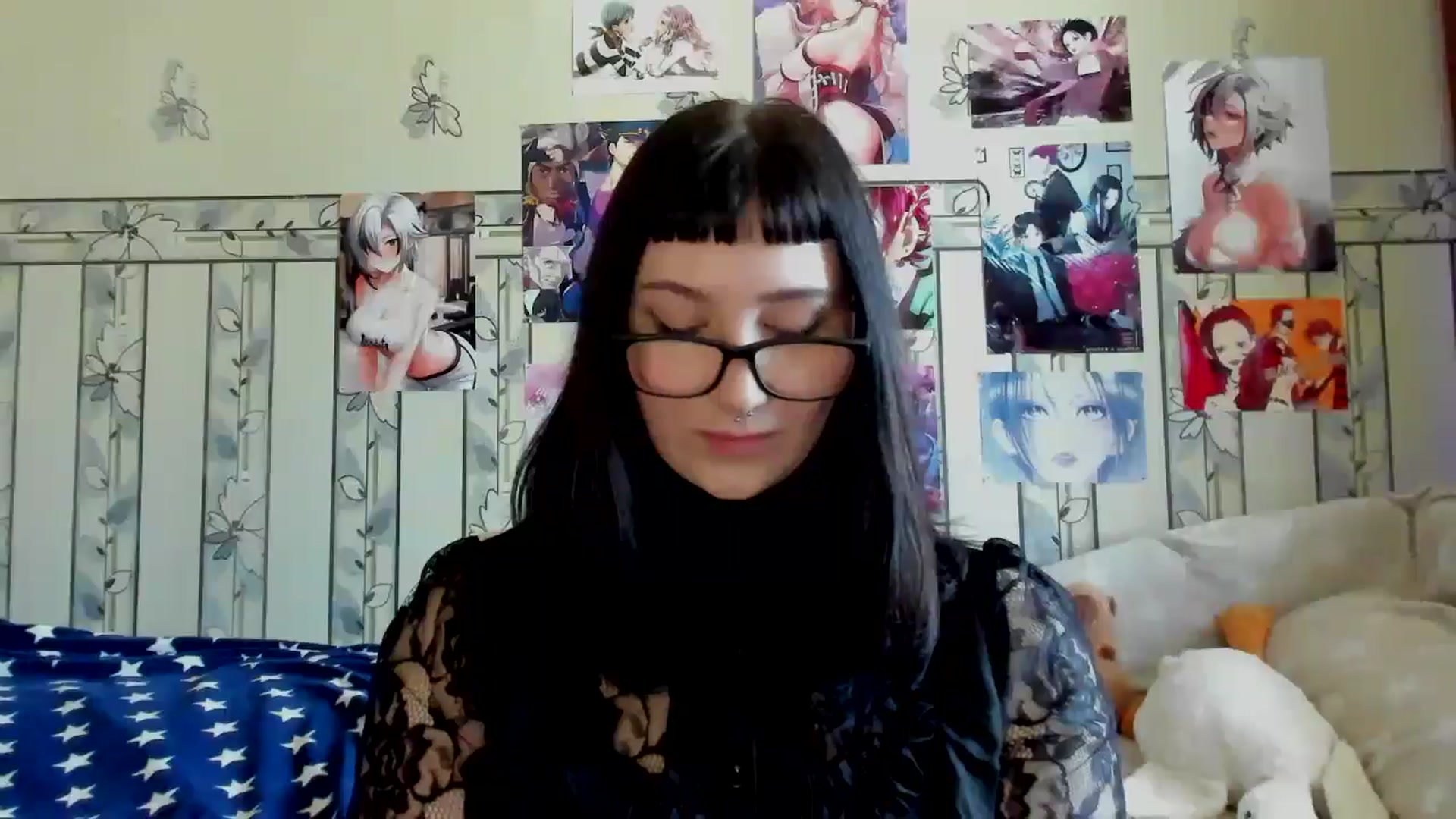 Gallery image thumbnail from TotallySpice's myfreecams stream on, 04/19/2025, 10:24 image 16 of 20